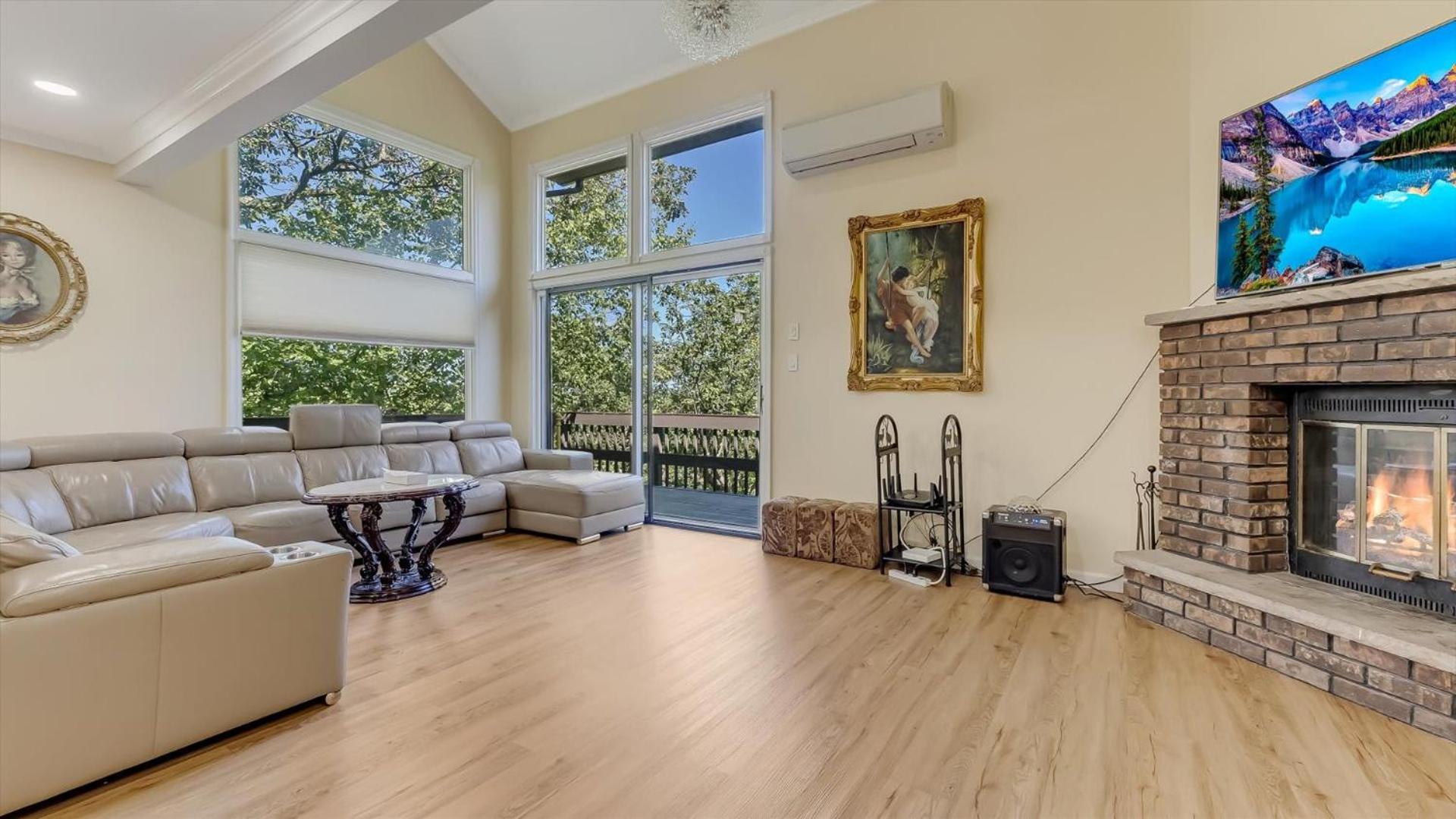 Cozy Modern Camelback House