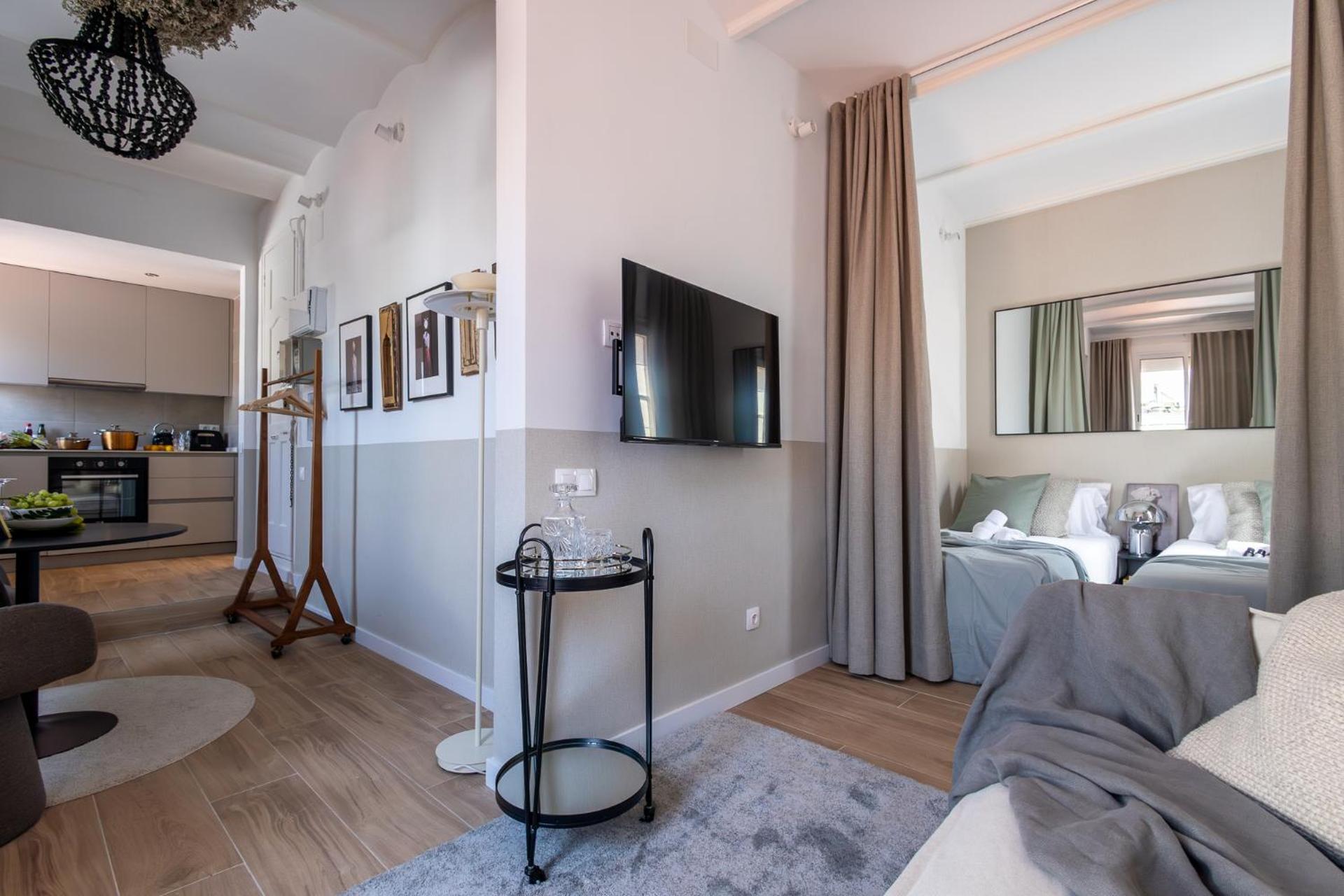 Photo of the whole room