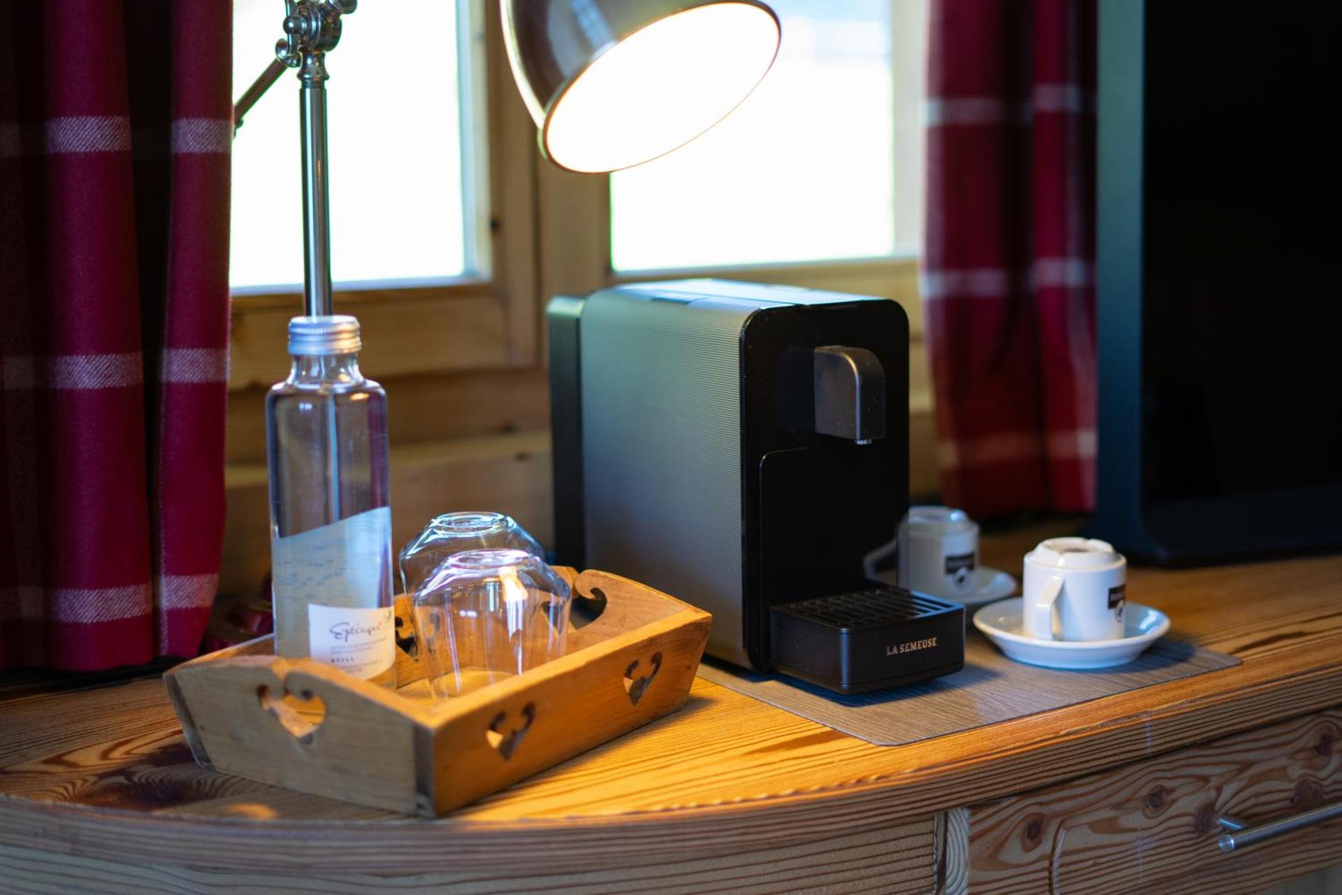 Coffee/tea facilities