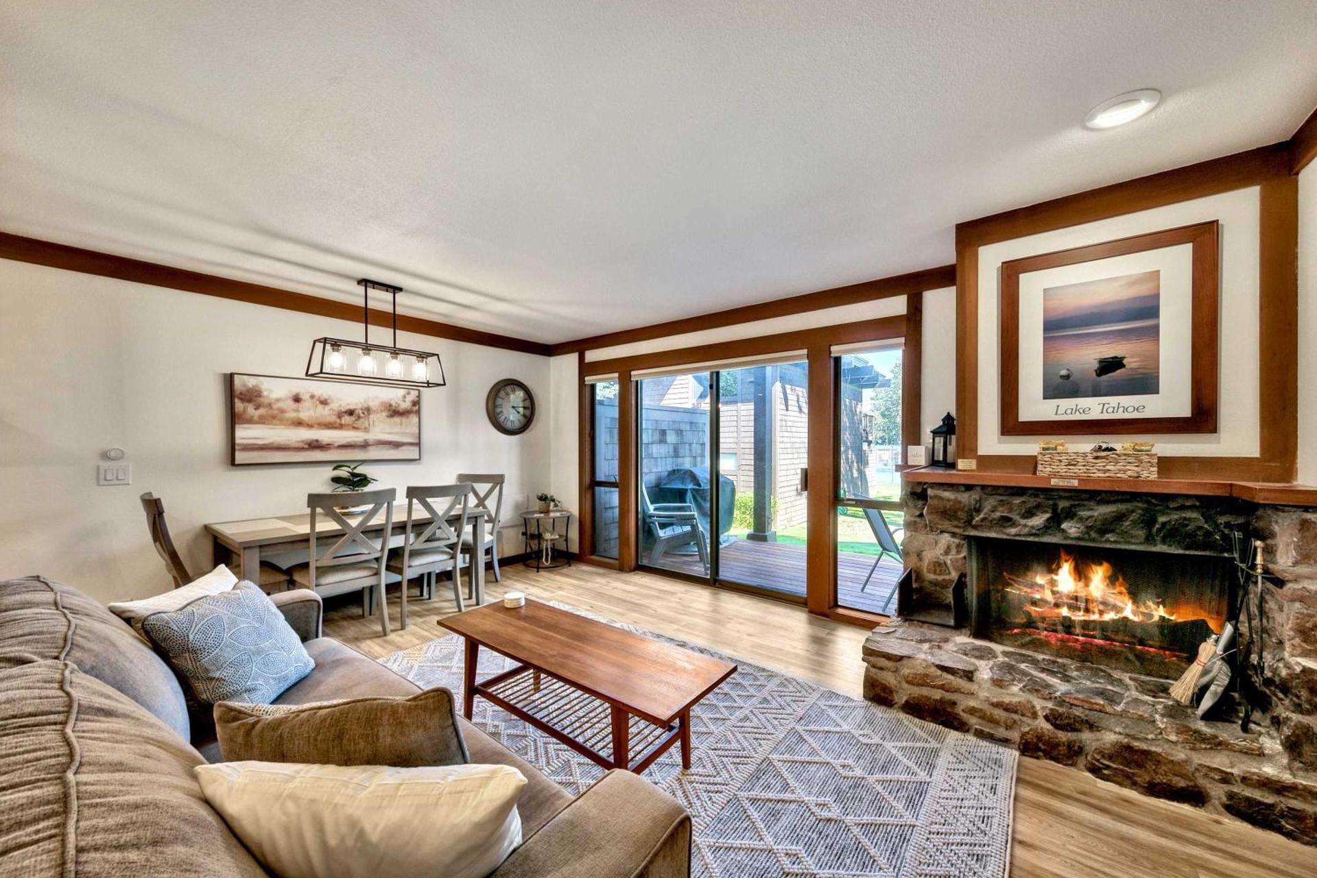 TML 04 - Beautiful 1 BR Condo in Tahoe City