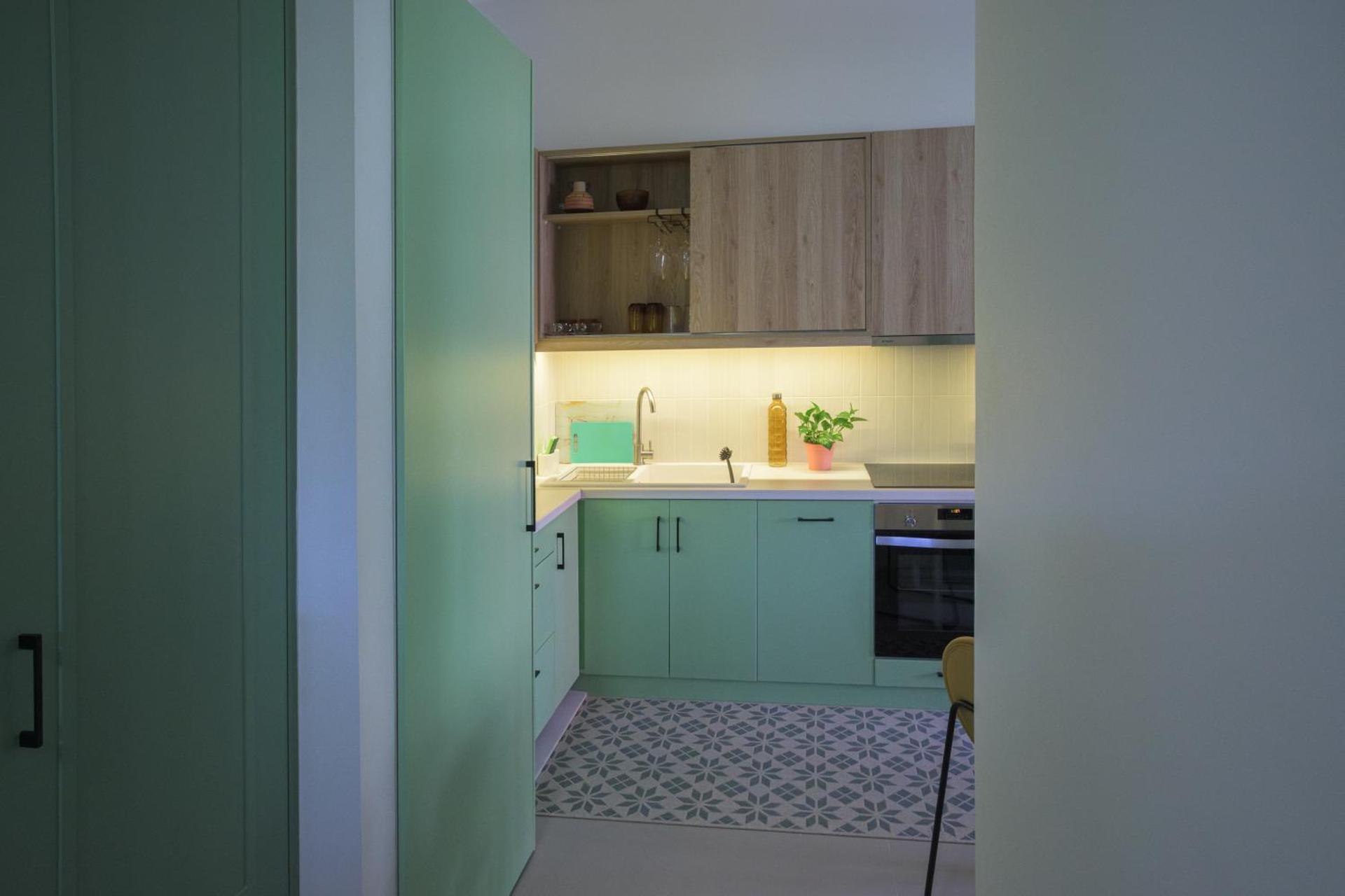Kitchen or kitchenette