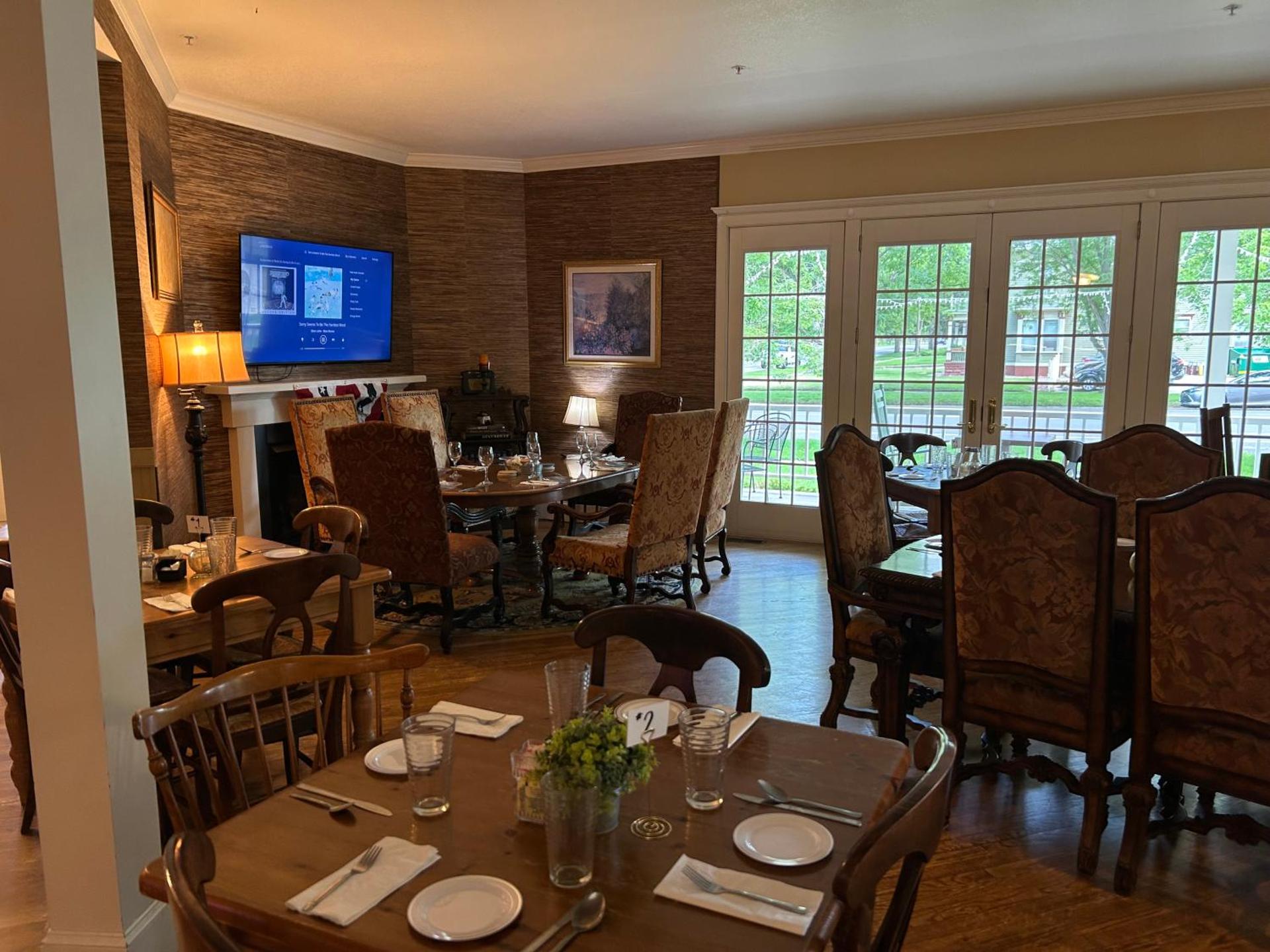 Restaurant/places to eat