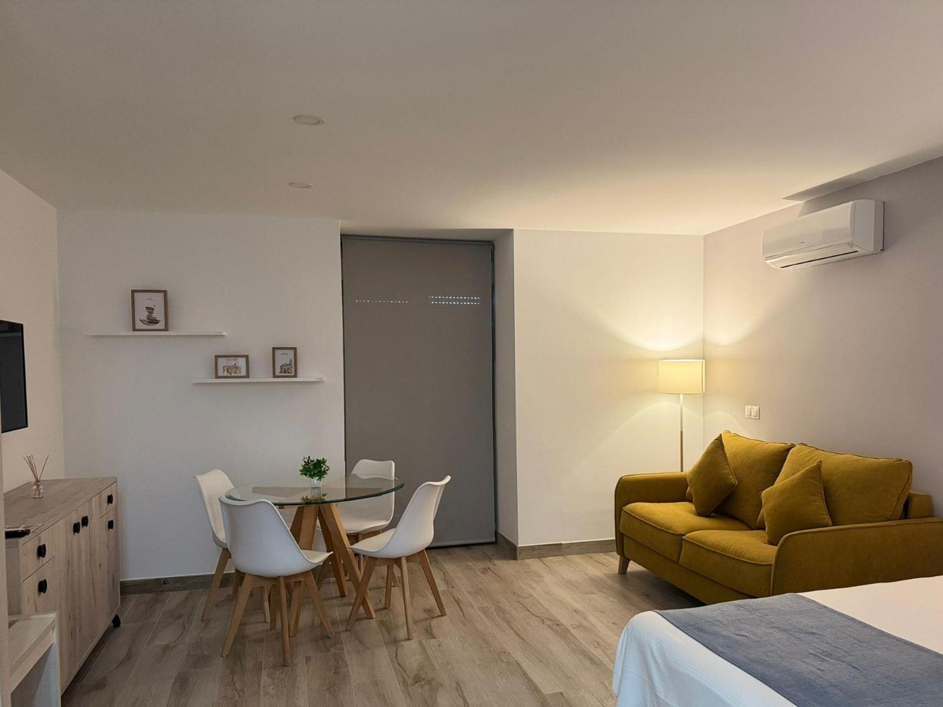 Photo of the whole room