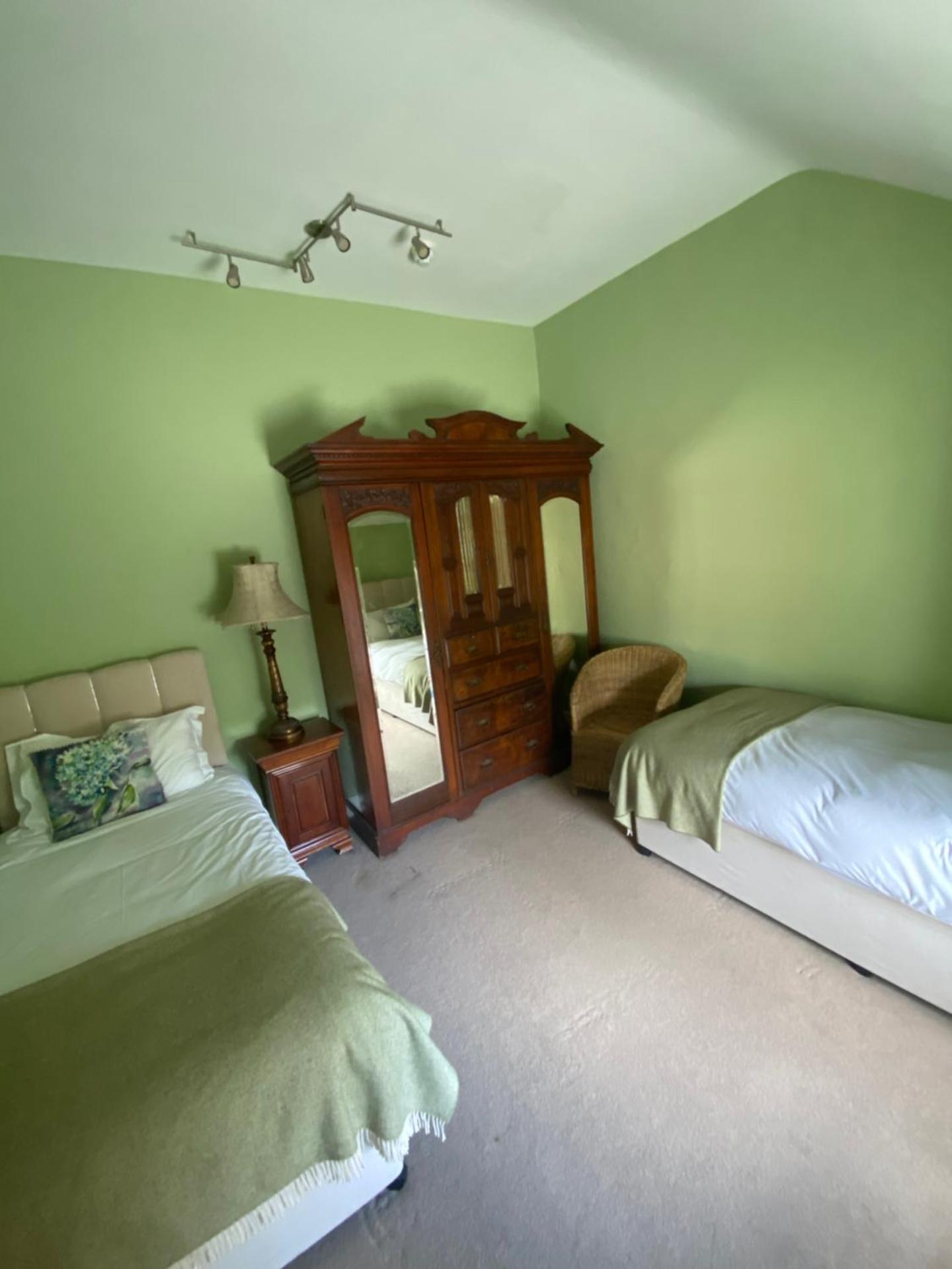 2 Bed Courtyard Apartment at Rockfield House Kells in Meath - Short Term Let