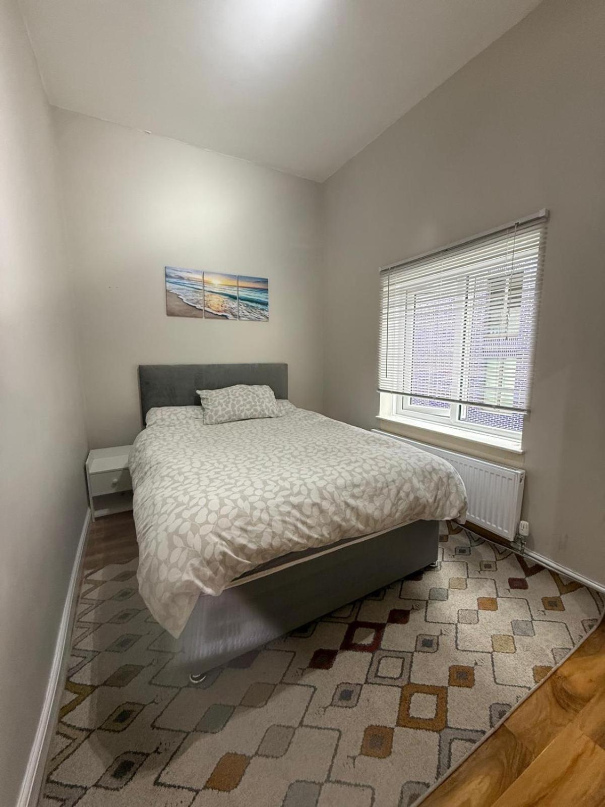 Central 2 bedrooms apartment