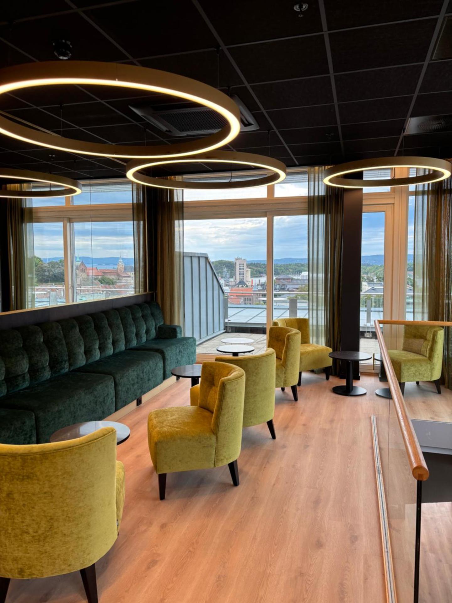 Meeting/conference room