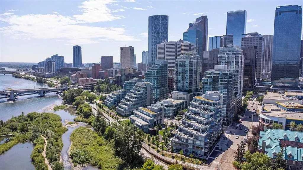 Riverside Retreat - Enjoy Walking Trails, FREE Banff Pass, Gym, Wine & Parking! Work Space Included!