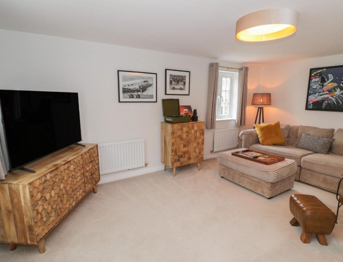 Silverstone Paddock Retreat