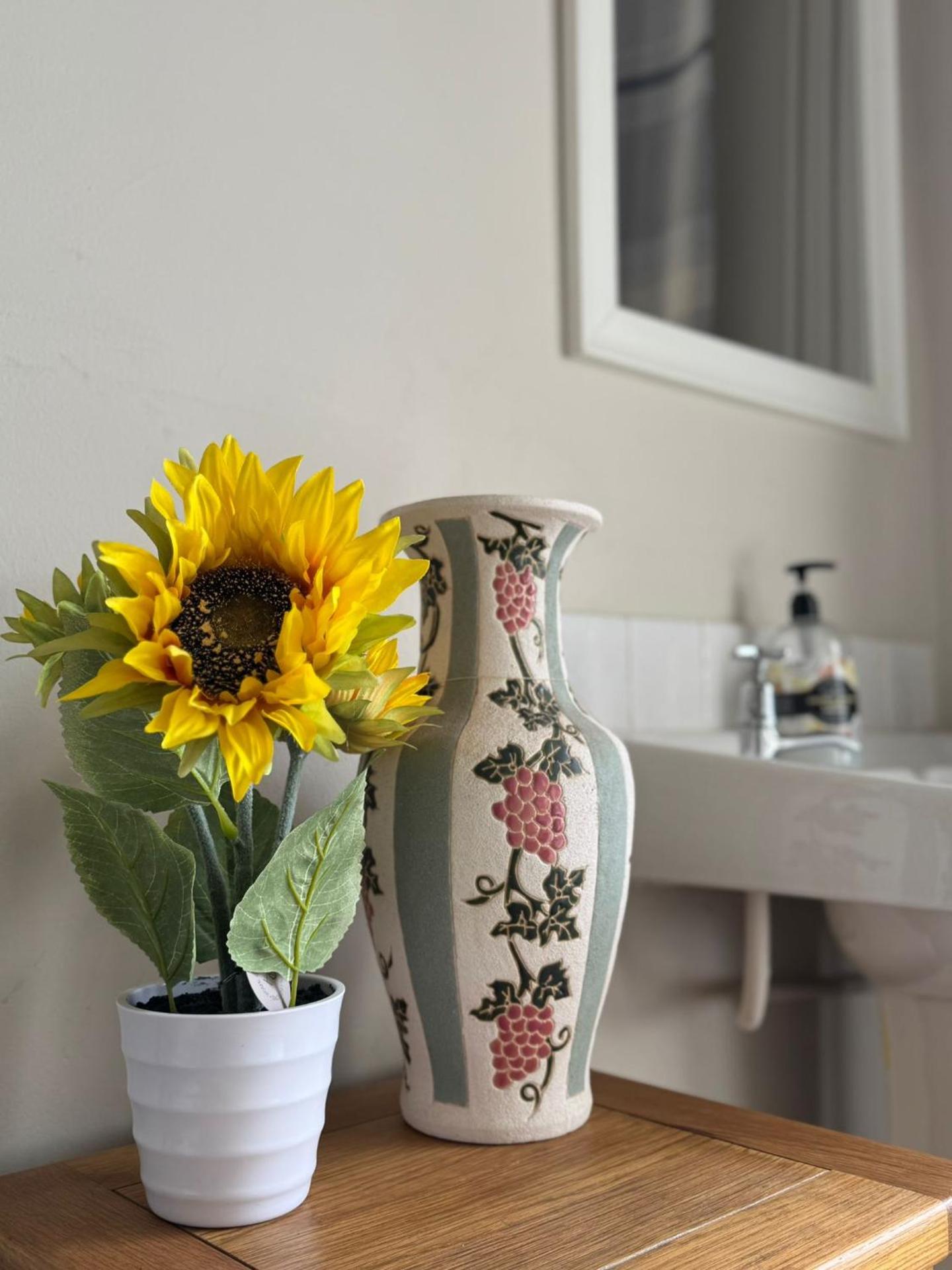 THE Waterloo Arms Hotel