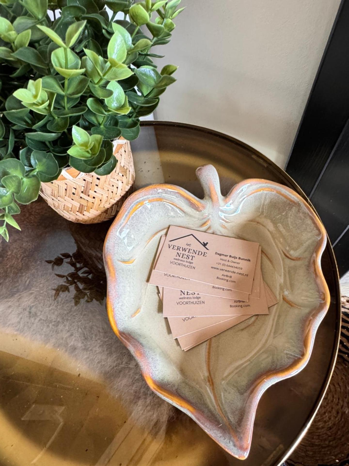 Het Verwende Nest met privé hottub & Barrel sauna