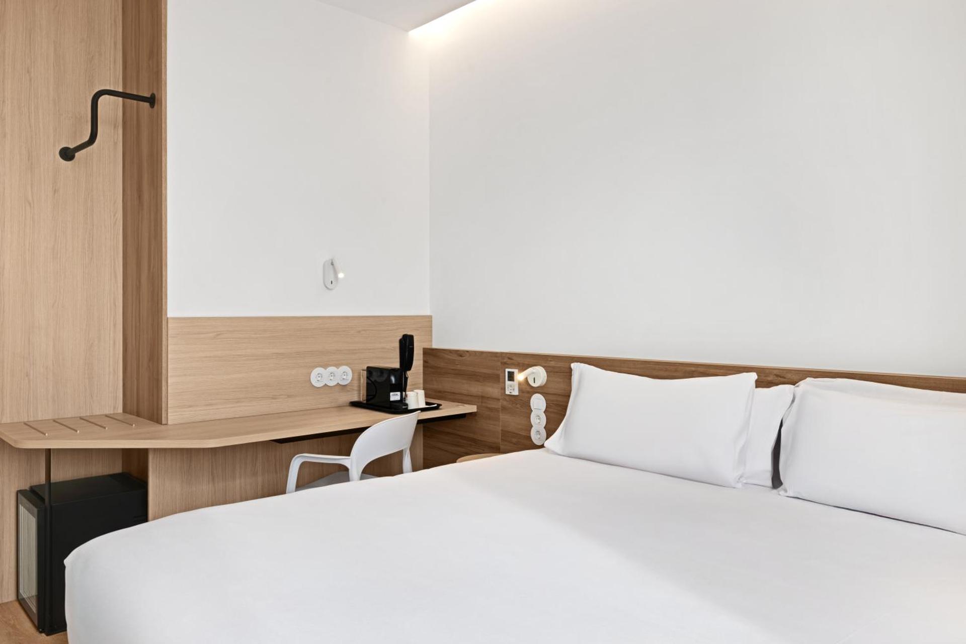 B&B HOTEL Alicante Aeropuerto