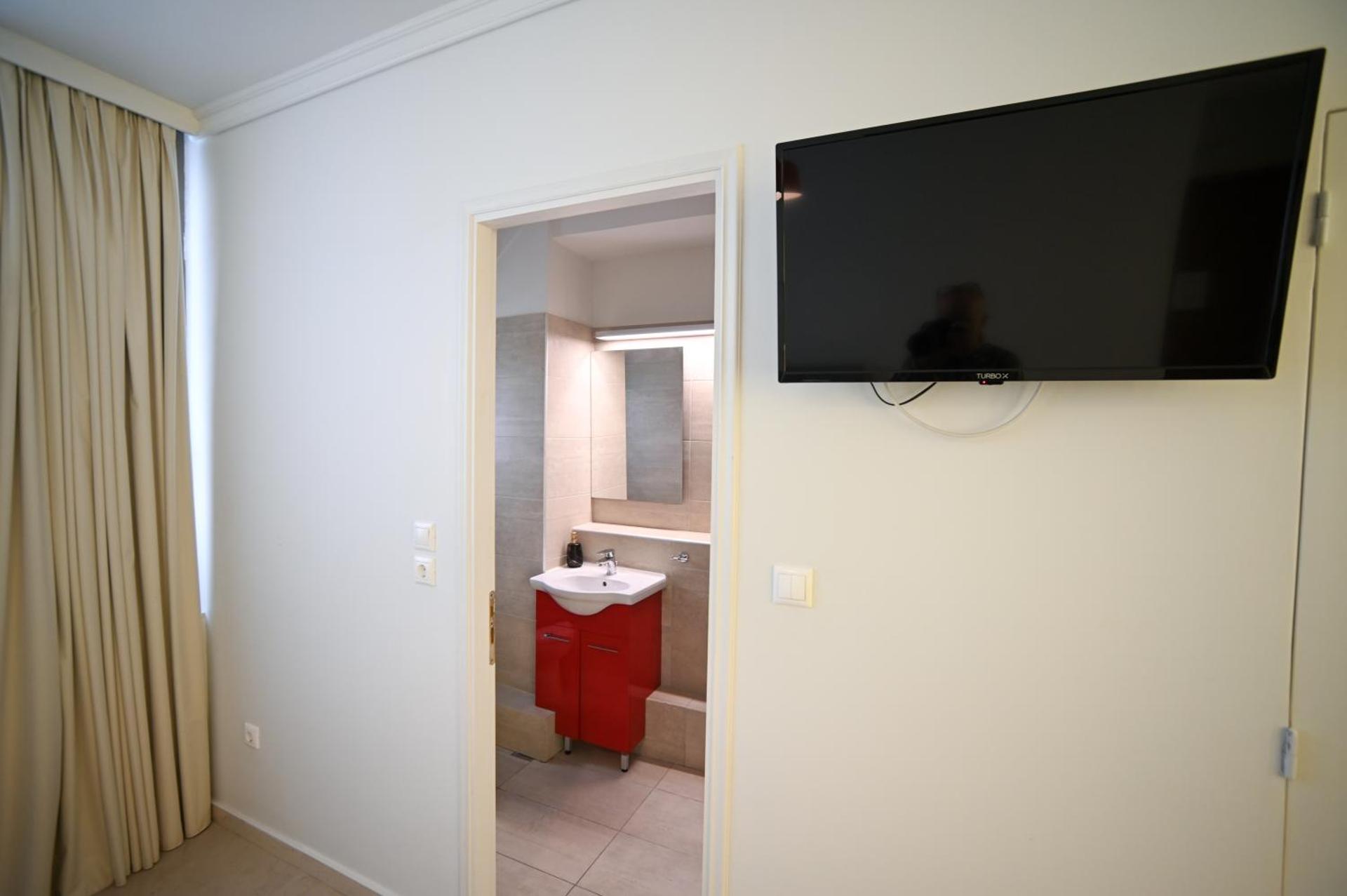 Tsakalof 10 Kolonaki by Zeus Suites