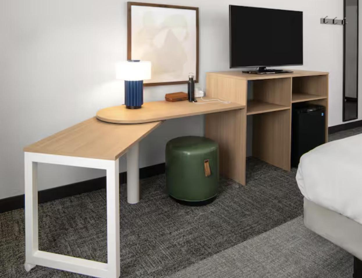 Spark By Hilton Montreal Midtown