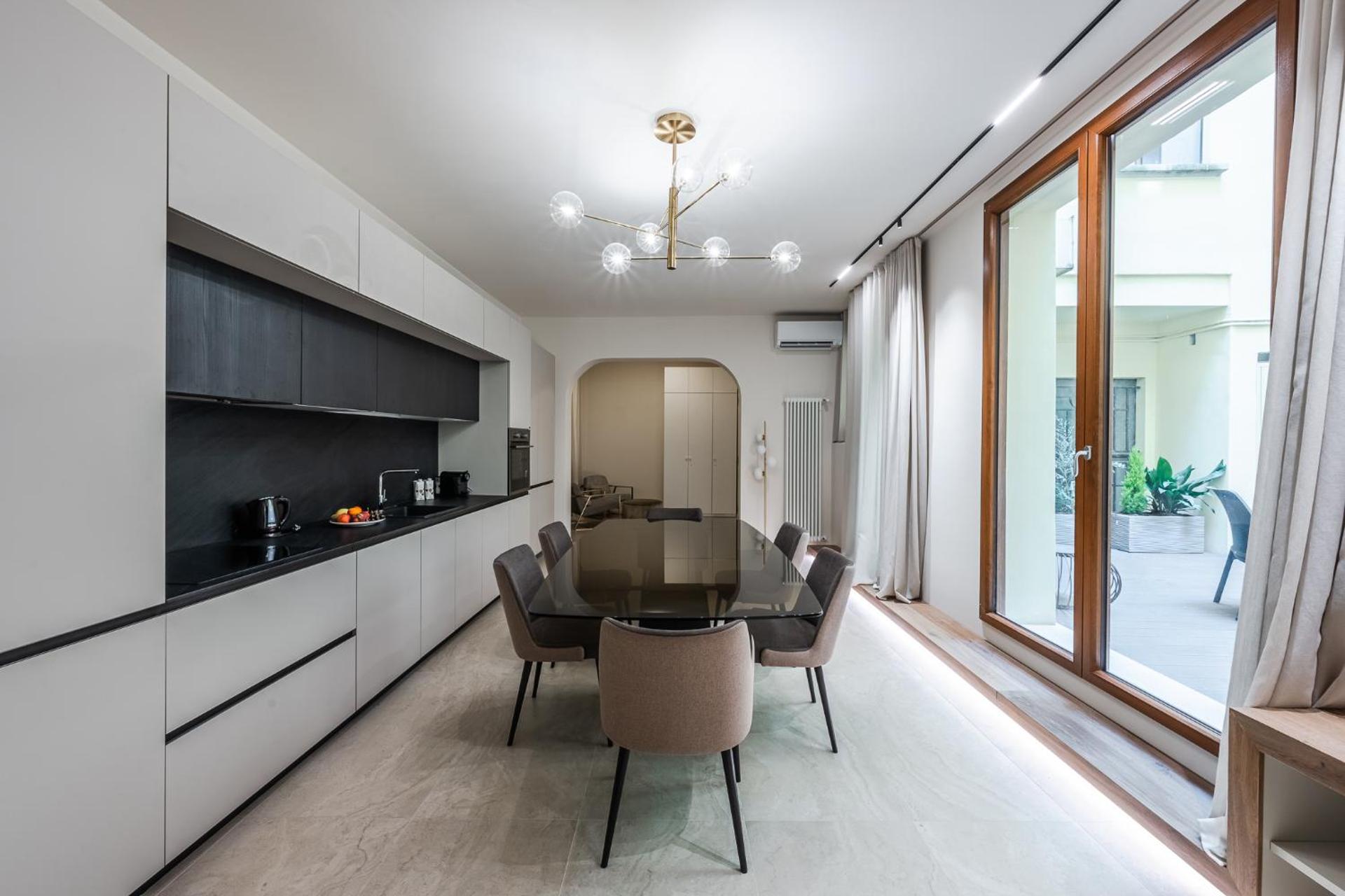 Astoria Prestige Apartments