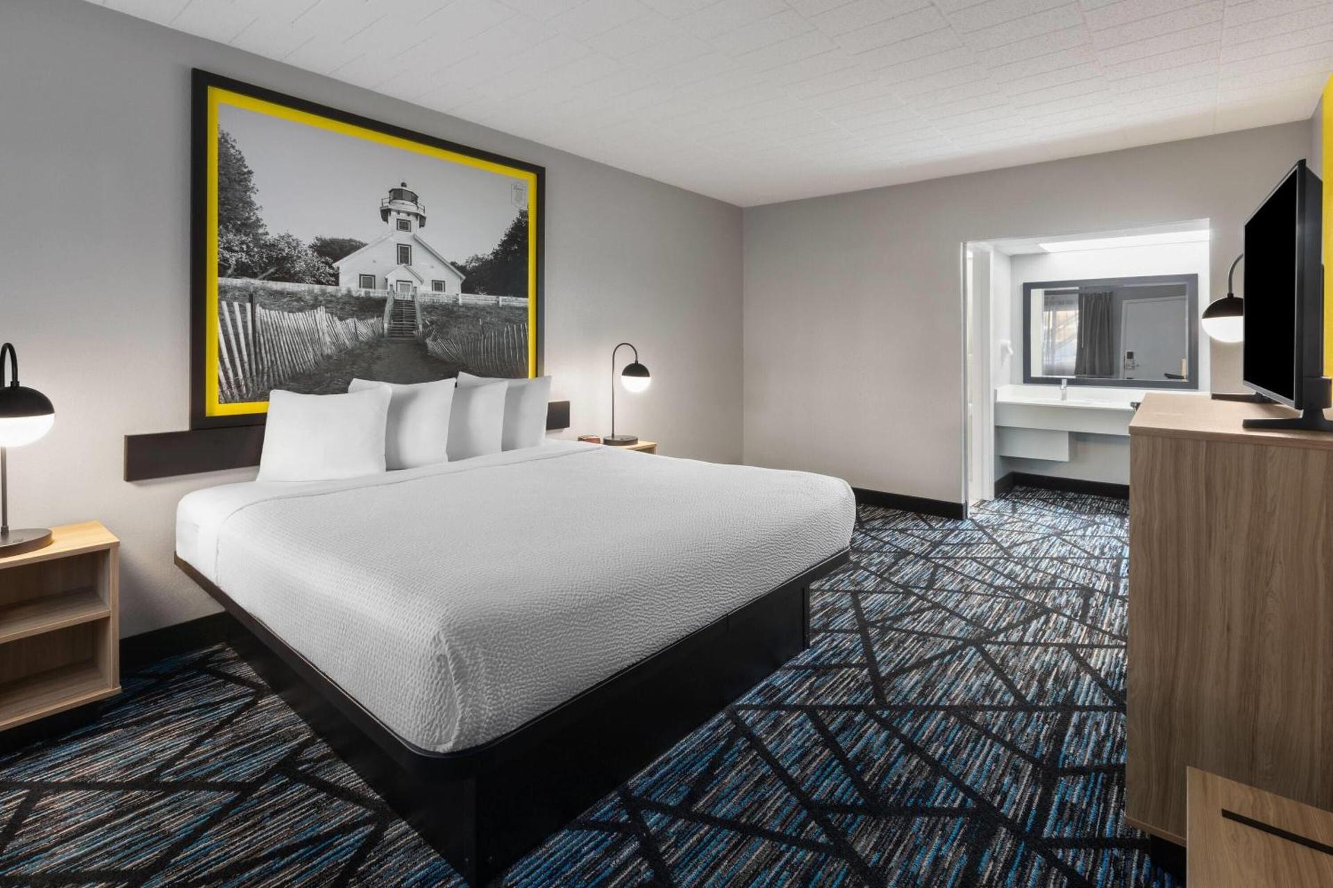 Photo of the whole room