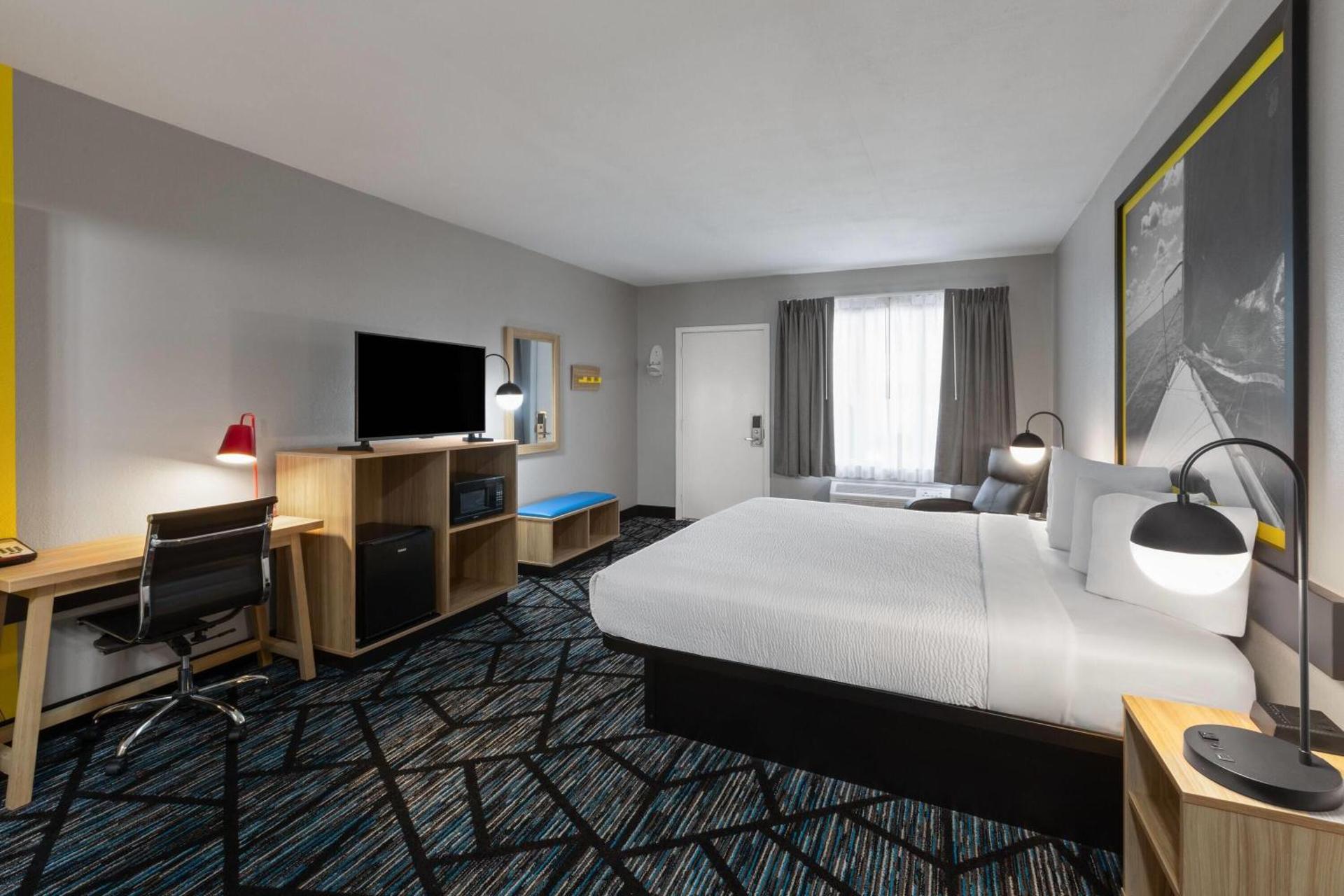 Photo of the whole room