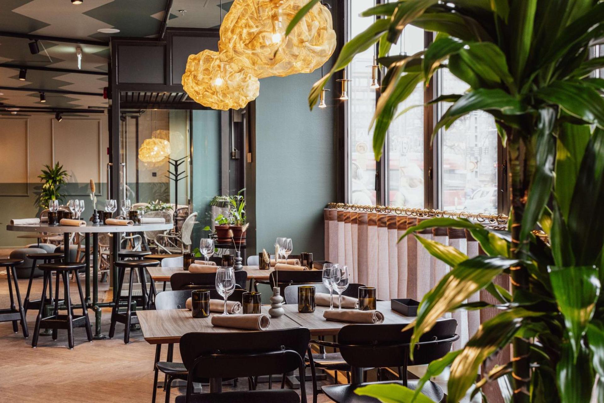 Restaurant/places to eat