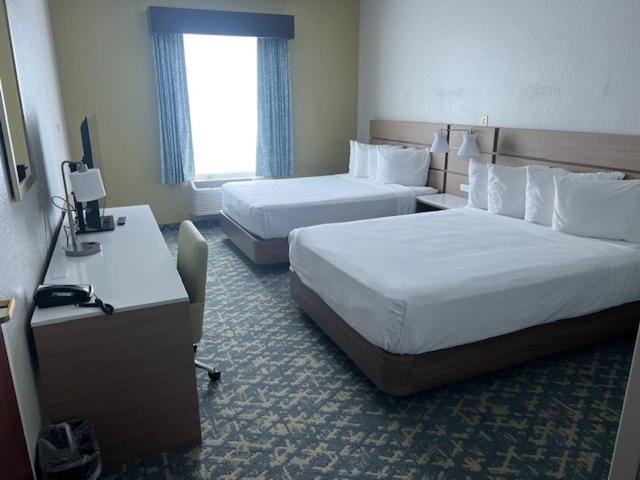 Queen Room with Two Queen Beds