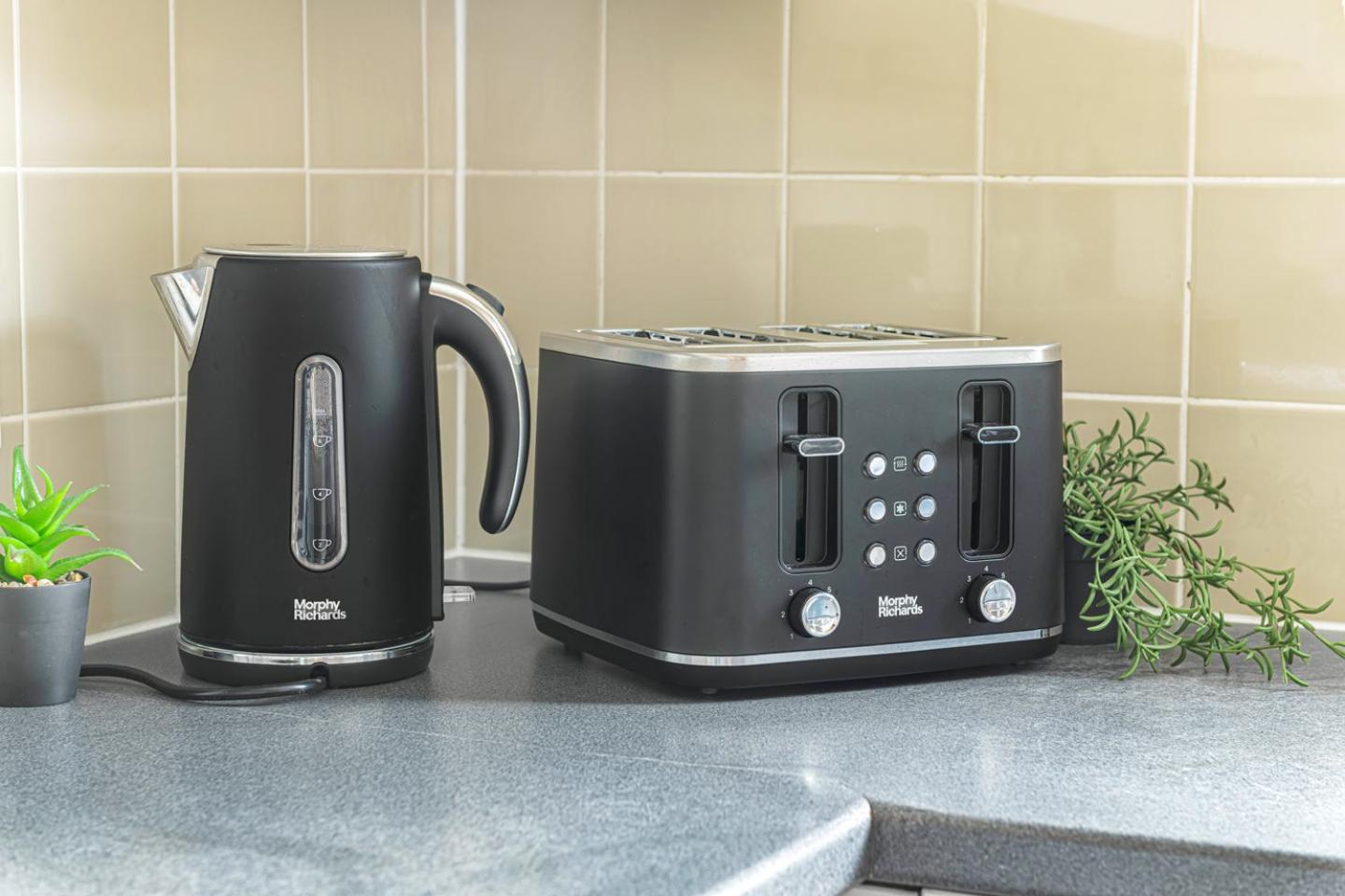 Coffee/tea facilities