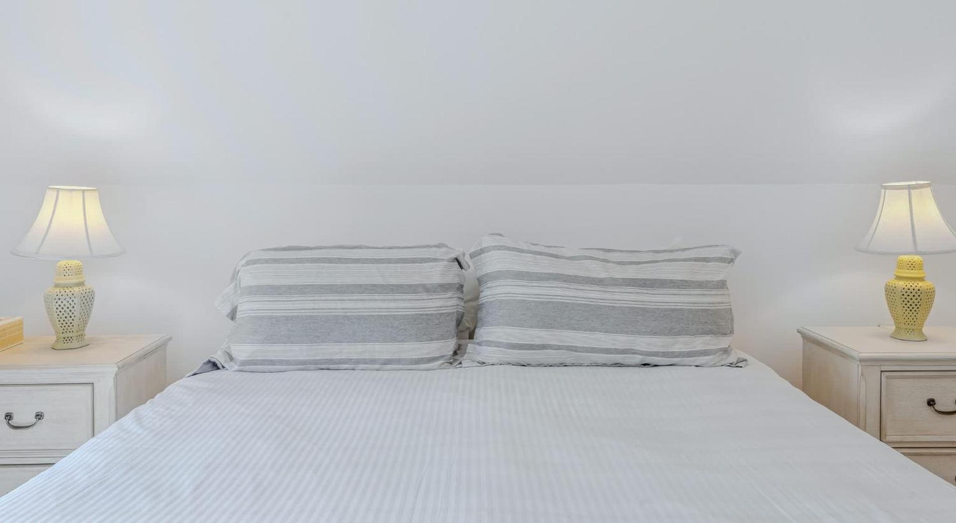 Steps to Ski Trail Fireplace - Kingswood 1B