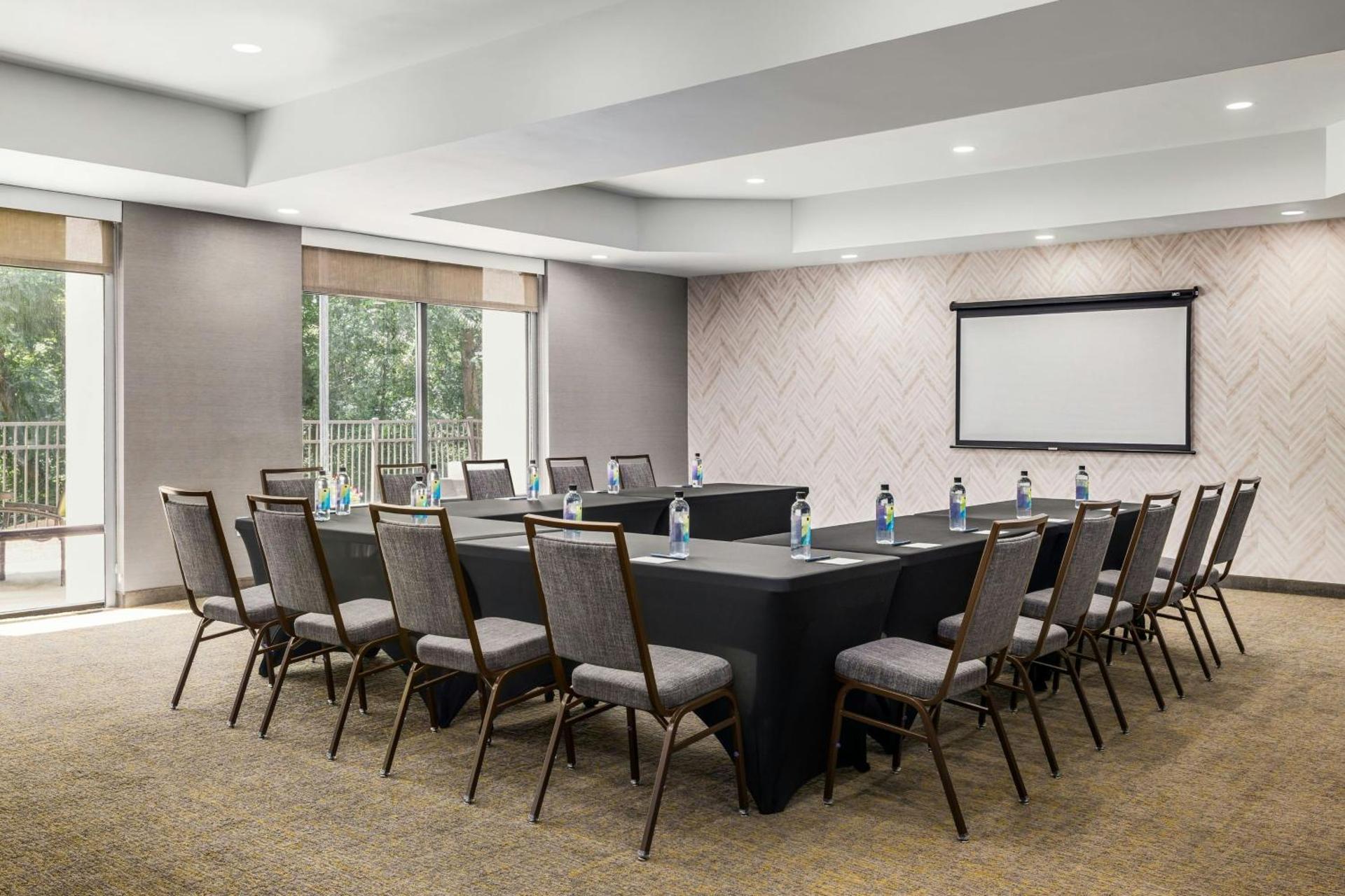 Meeting/conference room