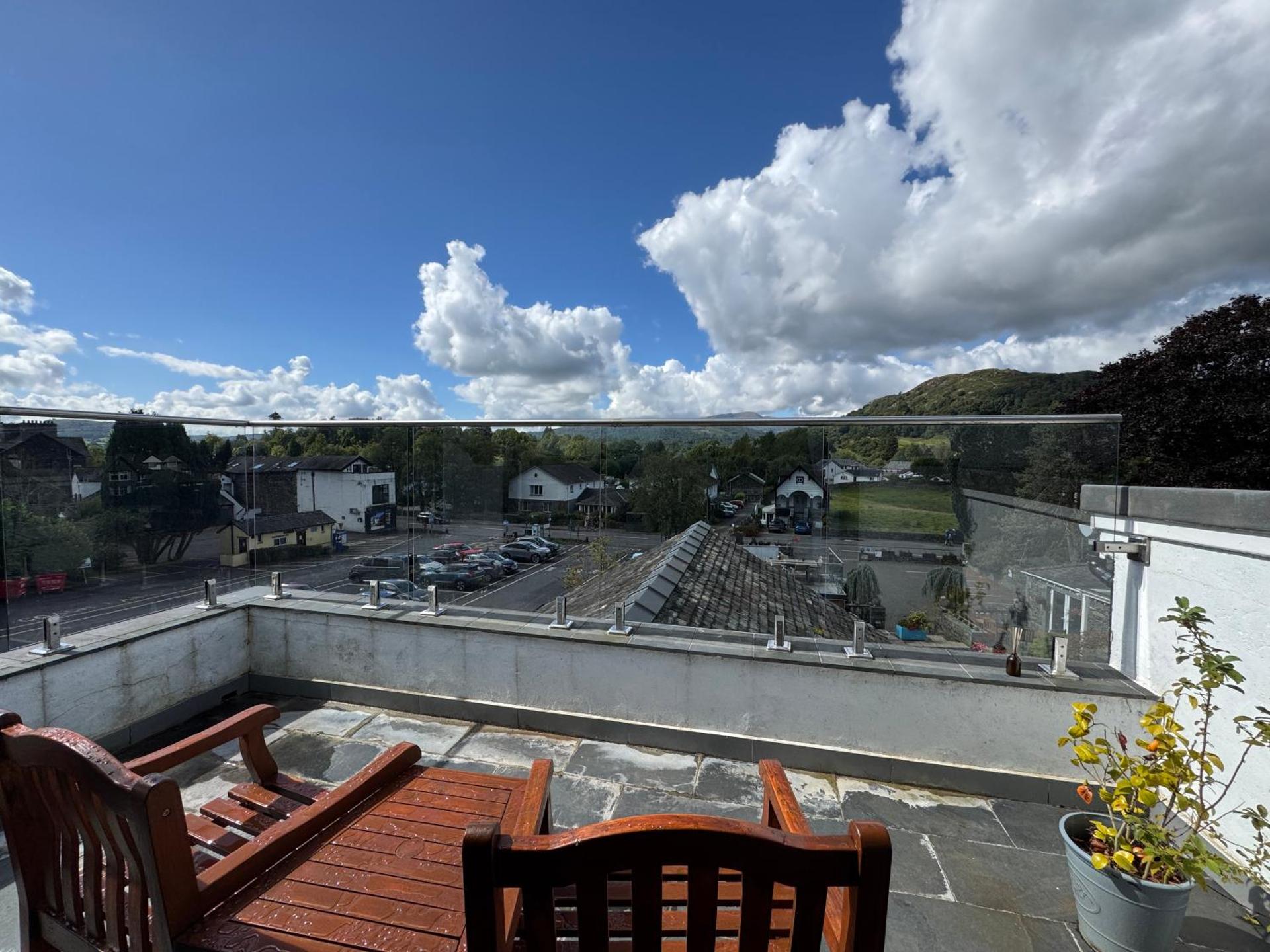 Junior Suite with Balcony