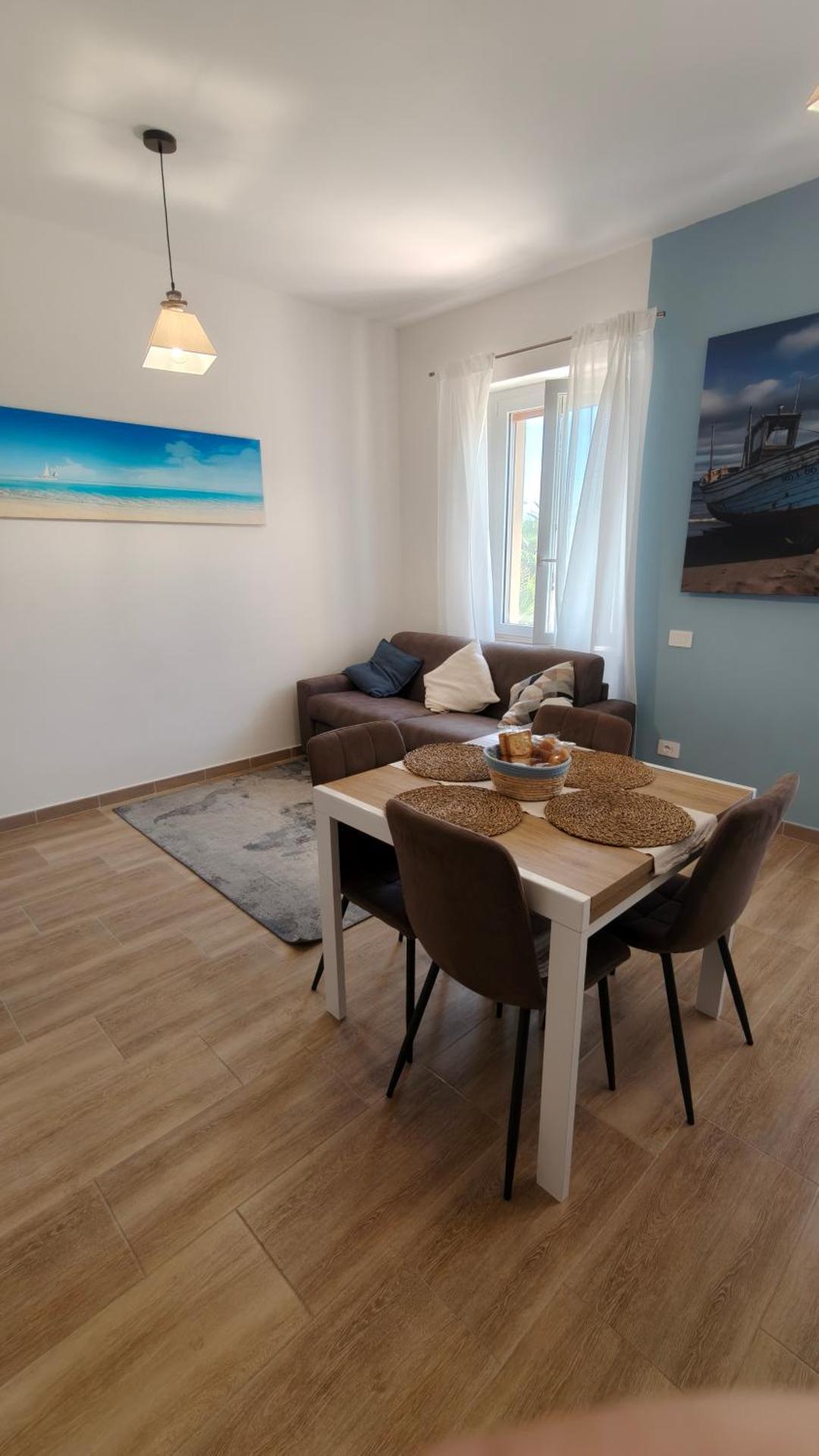 Oltremare FRONTE SPIAGGIA