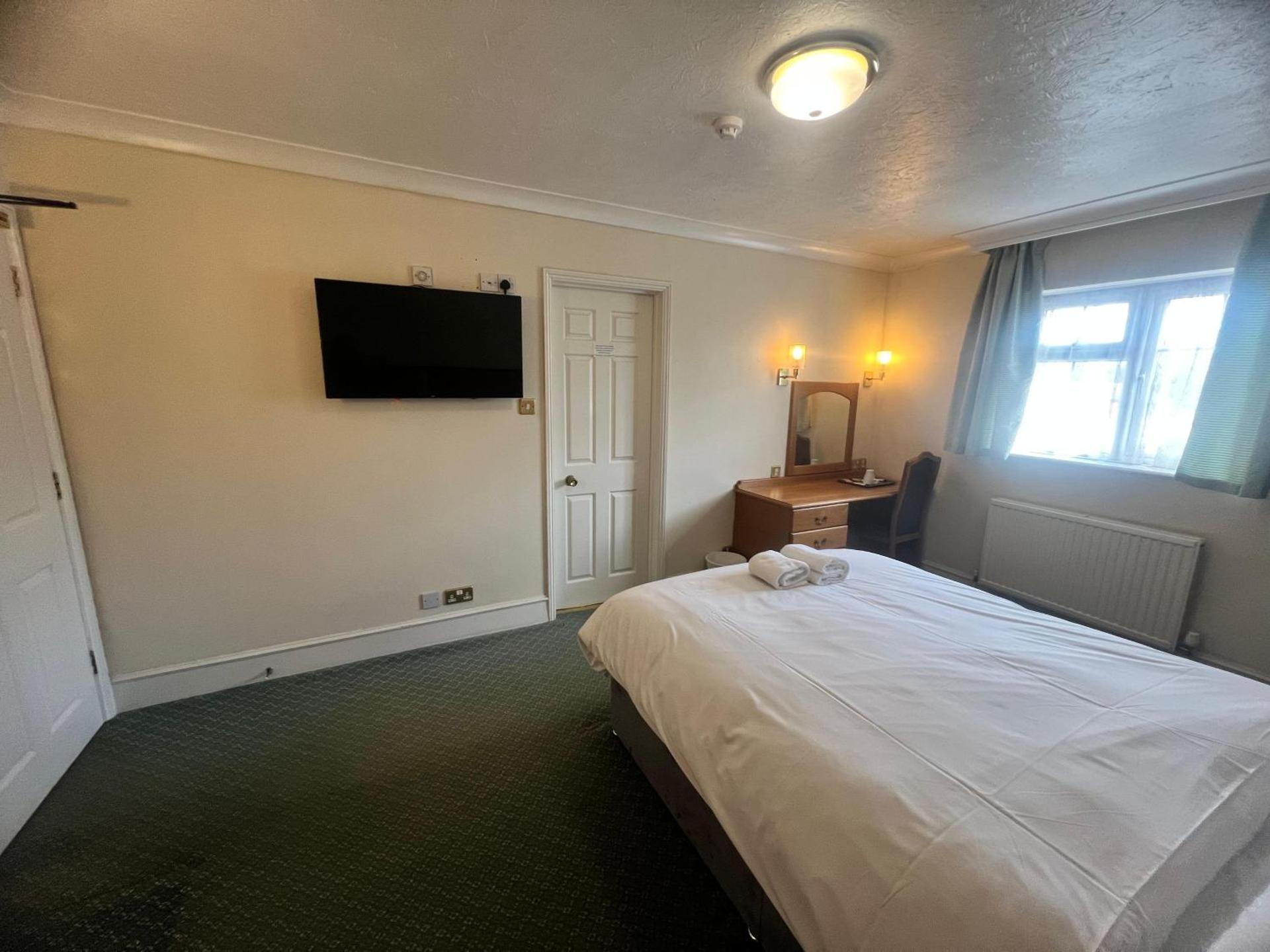 Rivenhall Garden Hotel