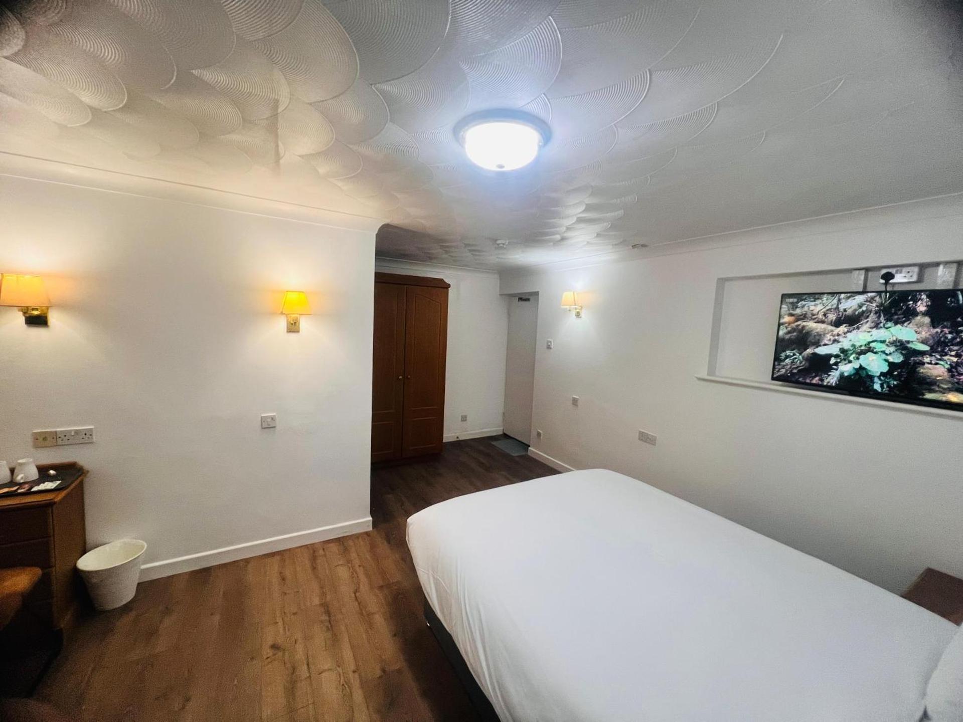 Rivenhall Garden Hotel