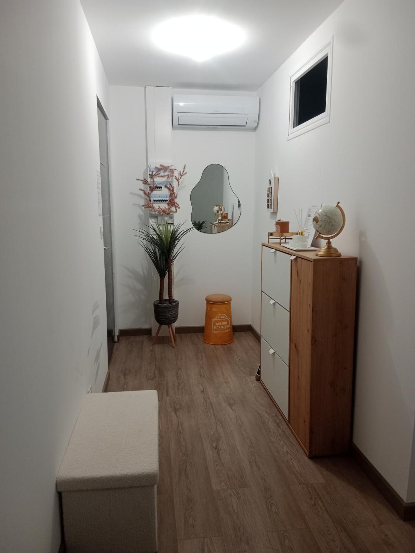 Cozy T2 chaleureux neuf appartement 15 Min proche de la mer