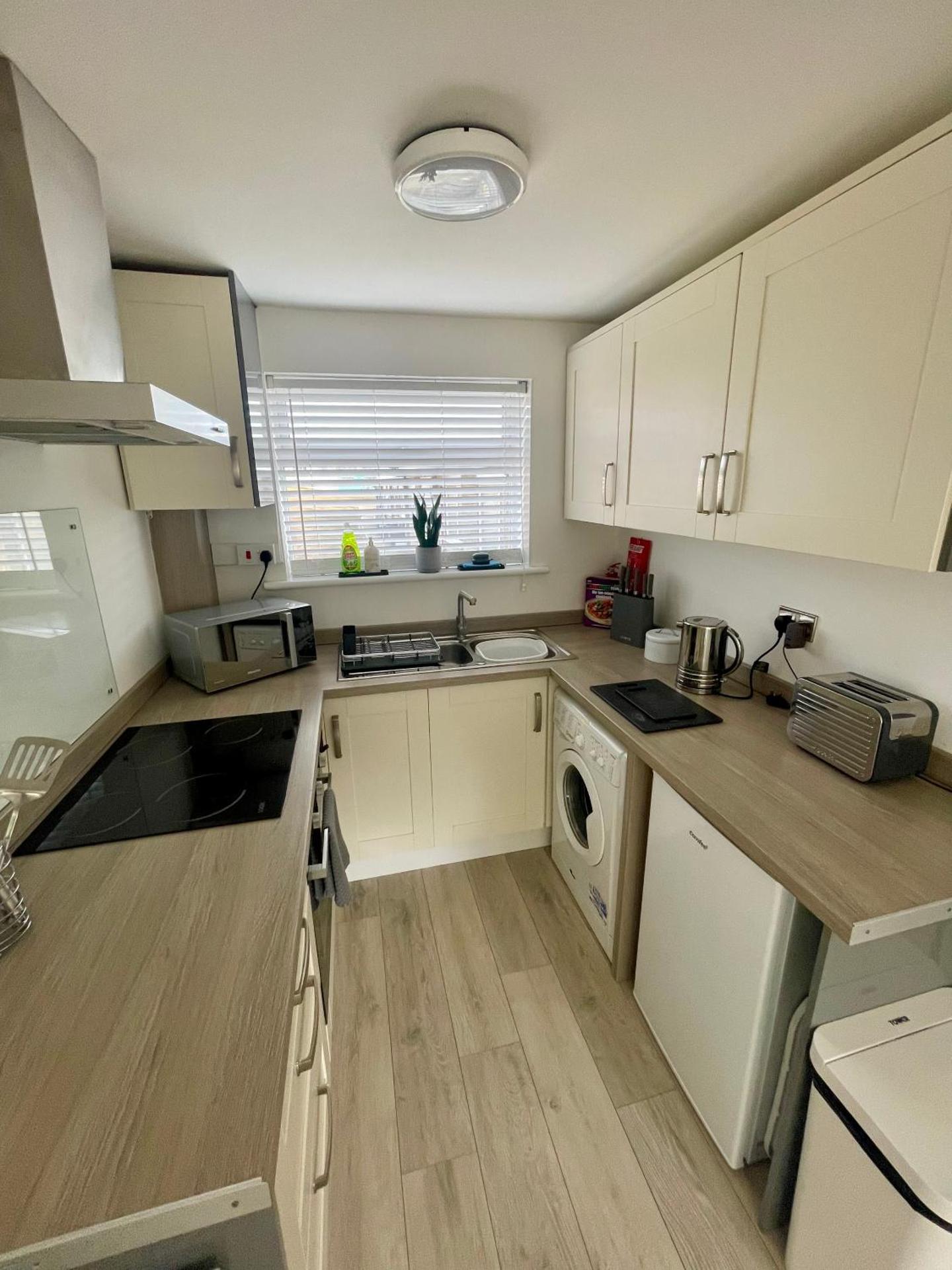 Look no further Gorgeous newly renovated contemporary chalet Sandown Bay Holiday Centre