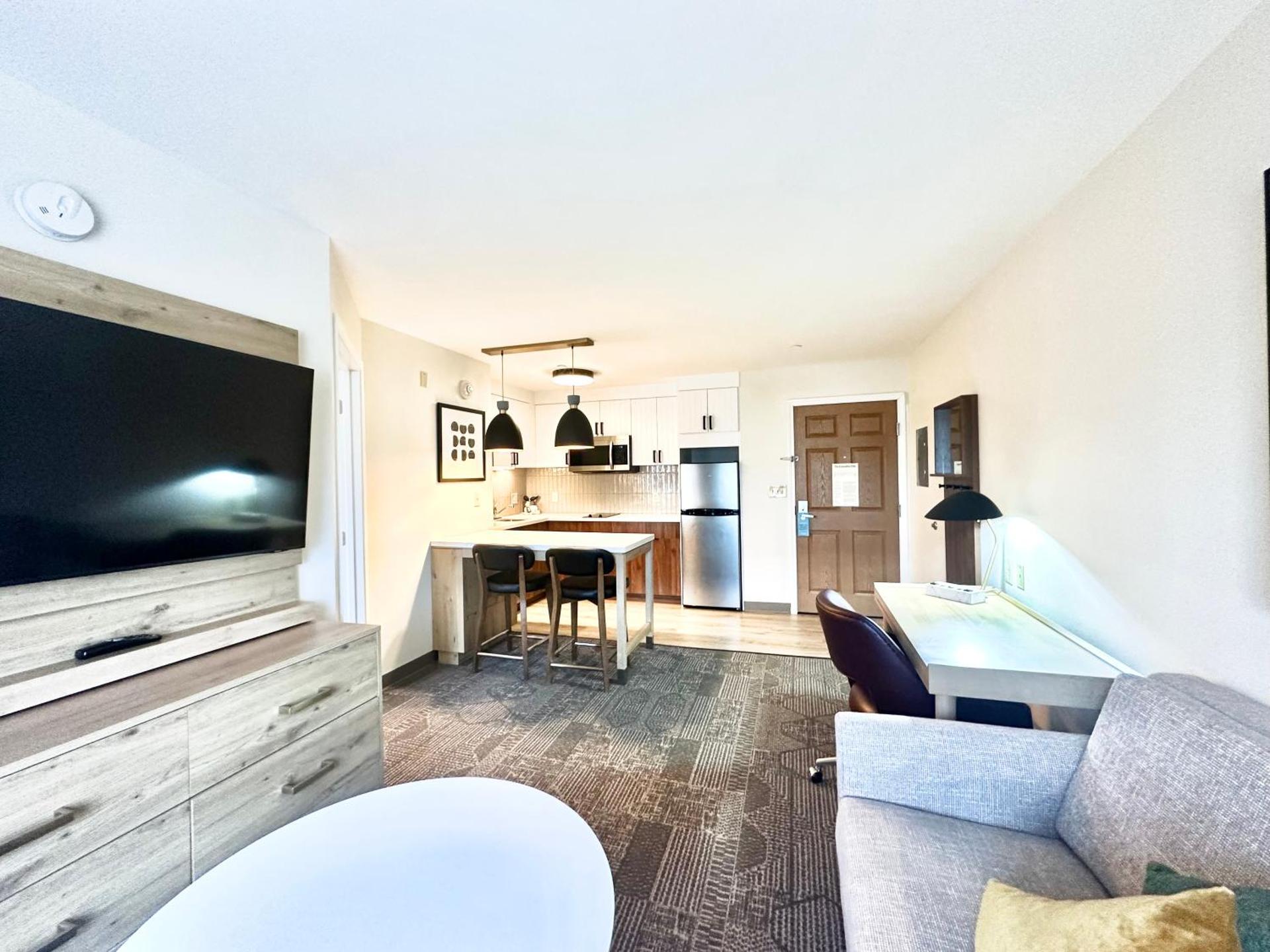 Staybridge Suites East Stroudsburg - Poconos by IHG