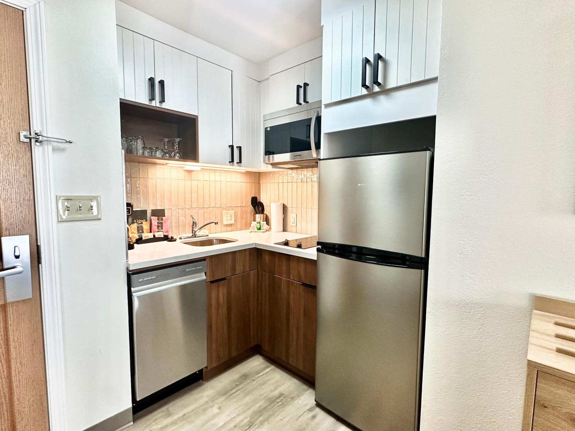 Kitchen or kitchenette