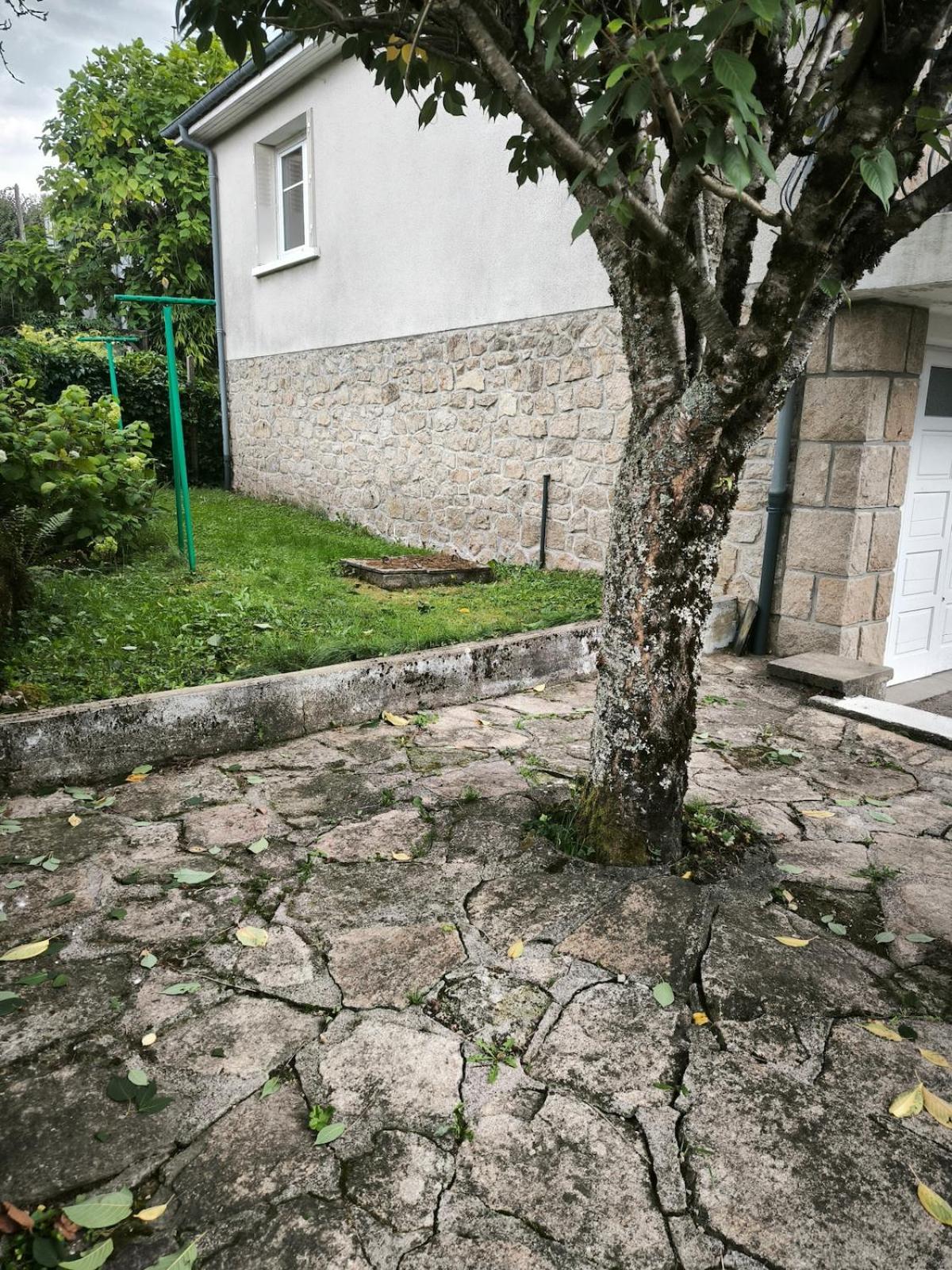 Maison de ville proche de tous les commerces