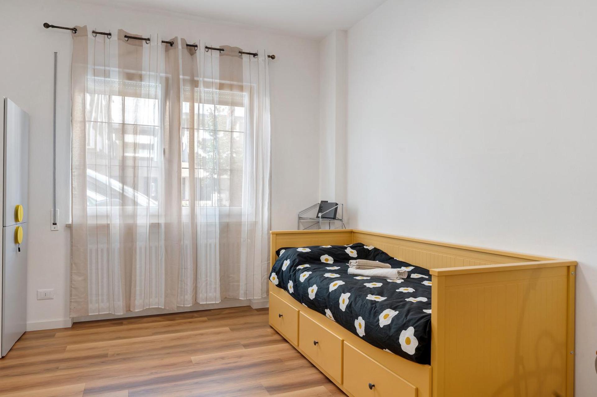 Honey Home With Parking