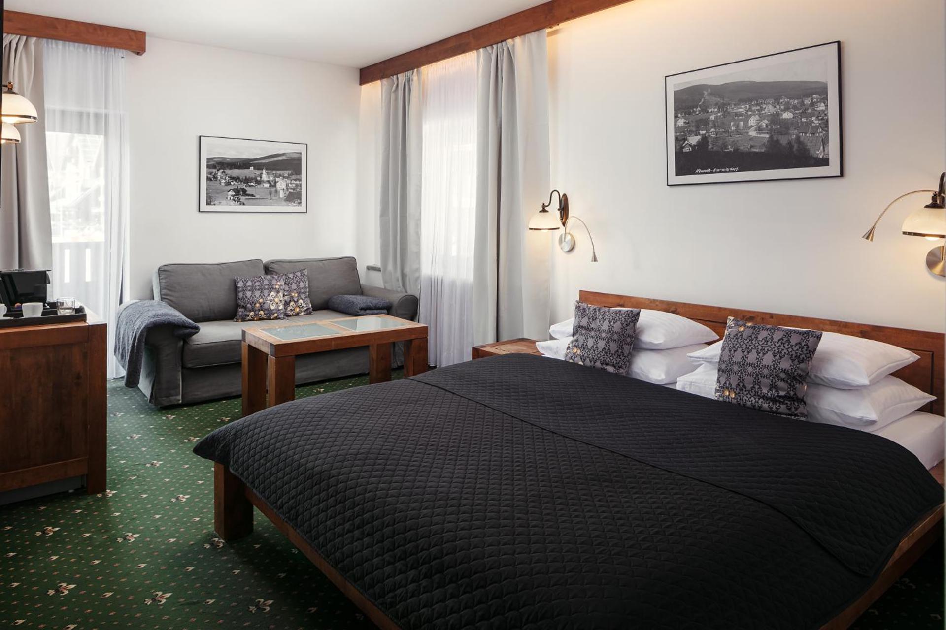 Photo of the whole room