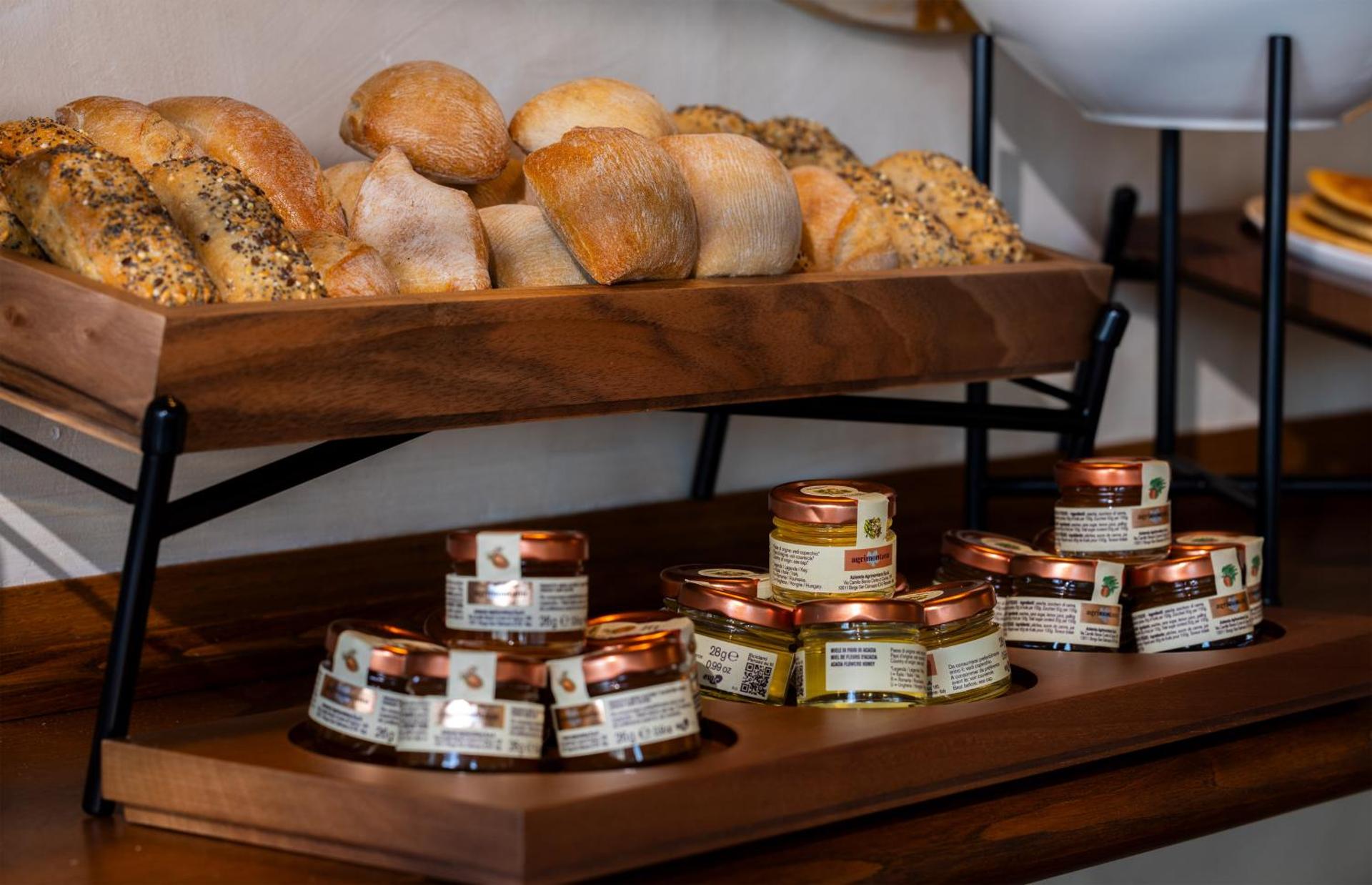 Porto Lotti Suite Hotel