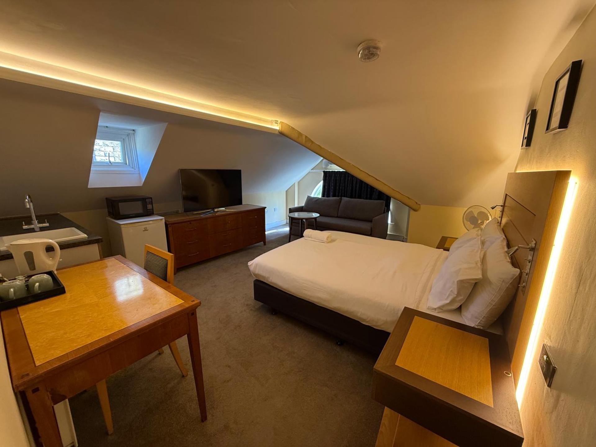 The Elder Grove Epsom