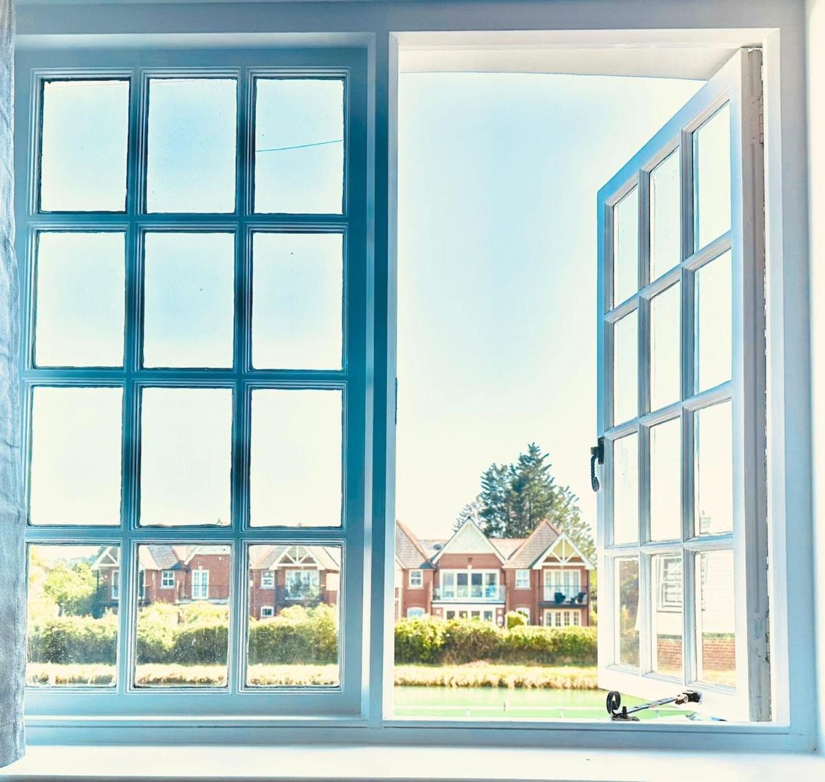 River cottage Arundel