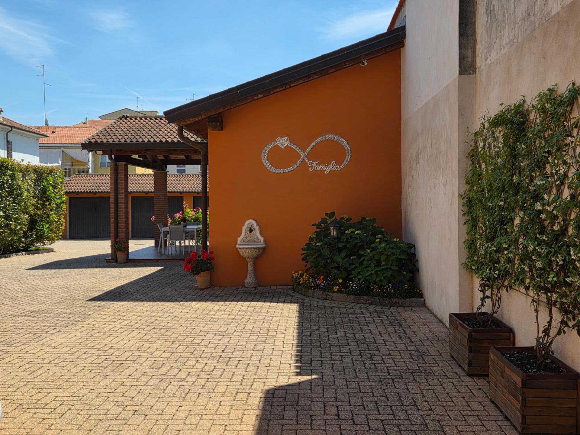 TRAVI&ROSE Soggiorno breve