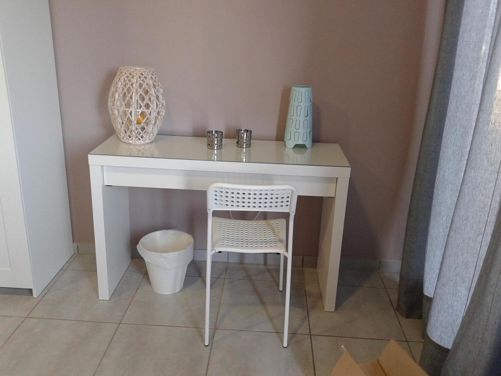 Apartment with Garden View