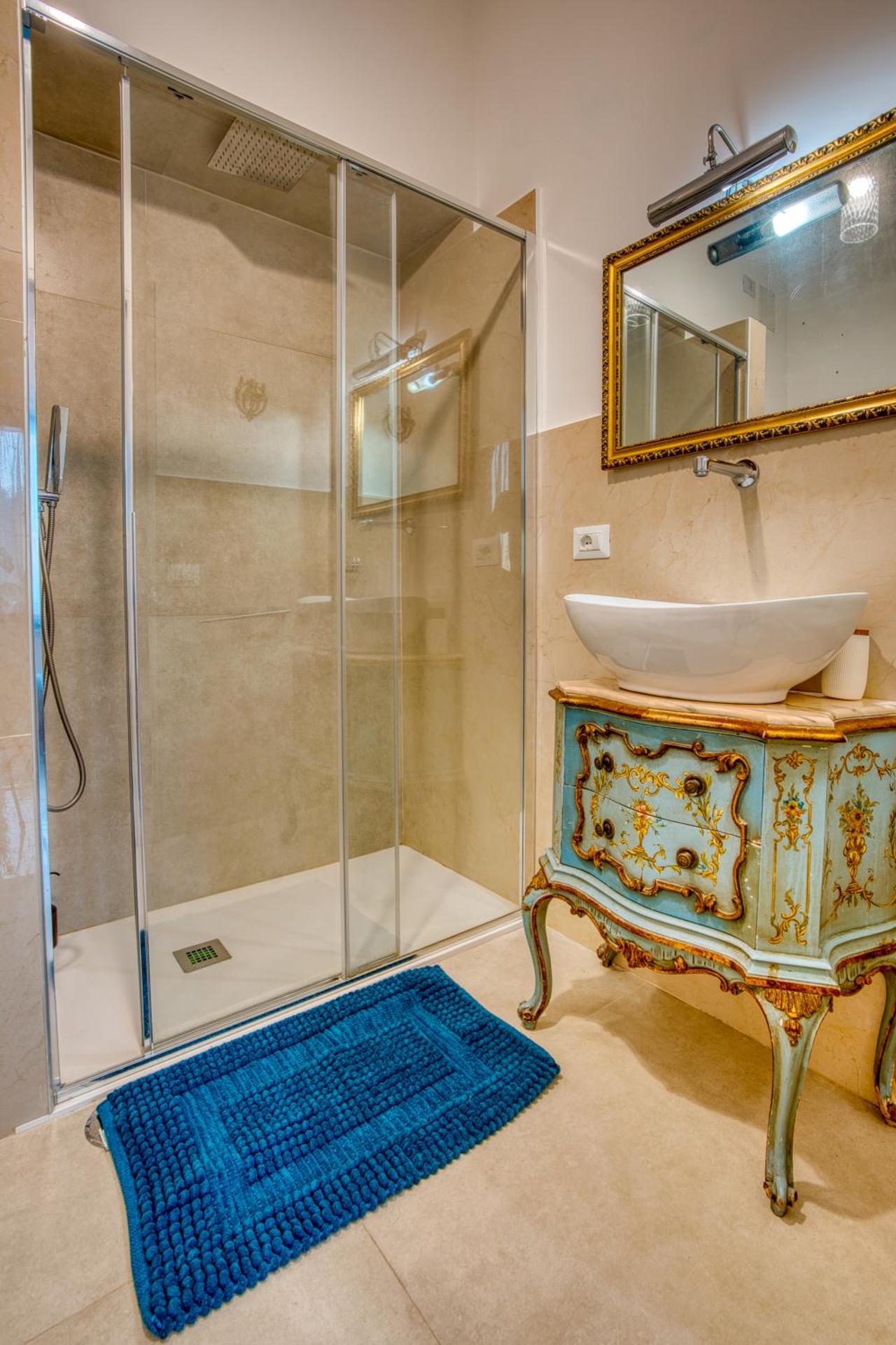 Villa Desiderio Lumina Suites eleganti camere con bagno privato vicino Pompei