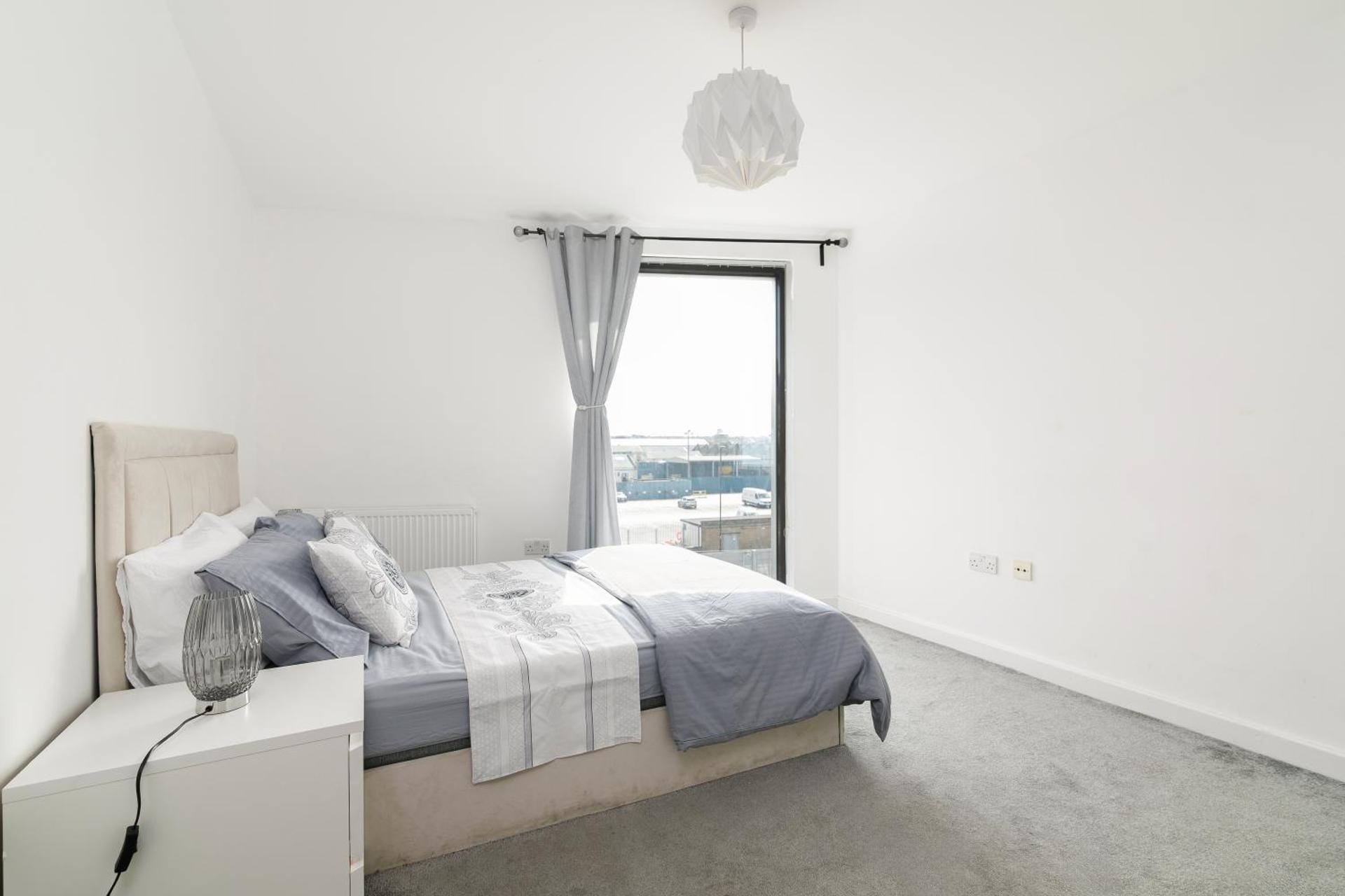 2 Bedroom Apartment near City Airport