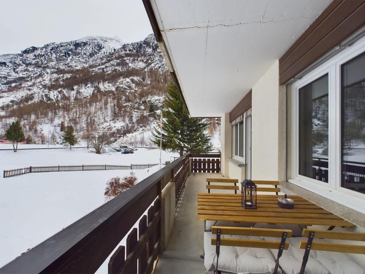 Alpine magic for the whole family near Zermatt with parking!