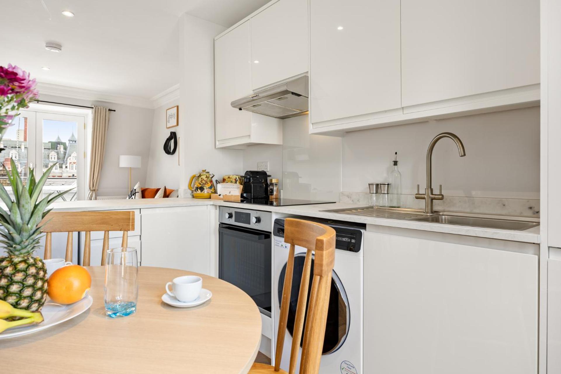 Stay Kula London - Covent Garden Maiden Lane