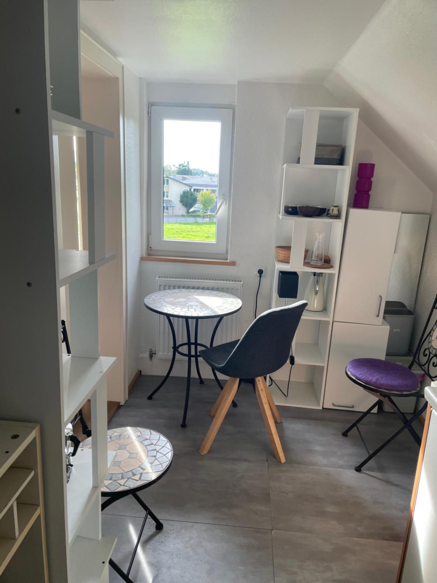 Small attic apartment close to Lake and Mountains Fussach