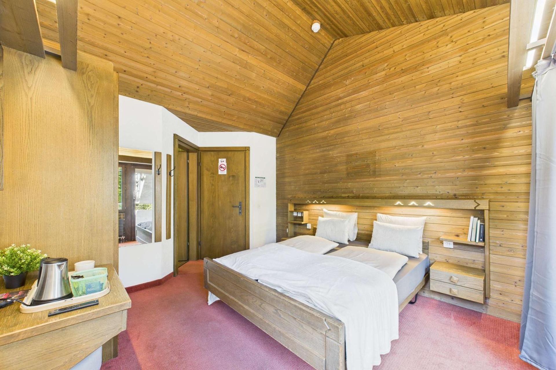 Central suite to stay for two experience SaasFee