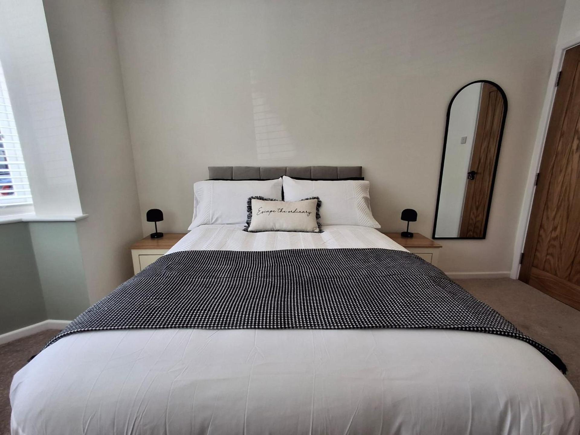 Alfreton Town Contractor Stay