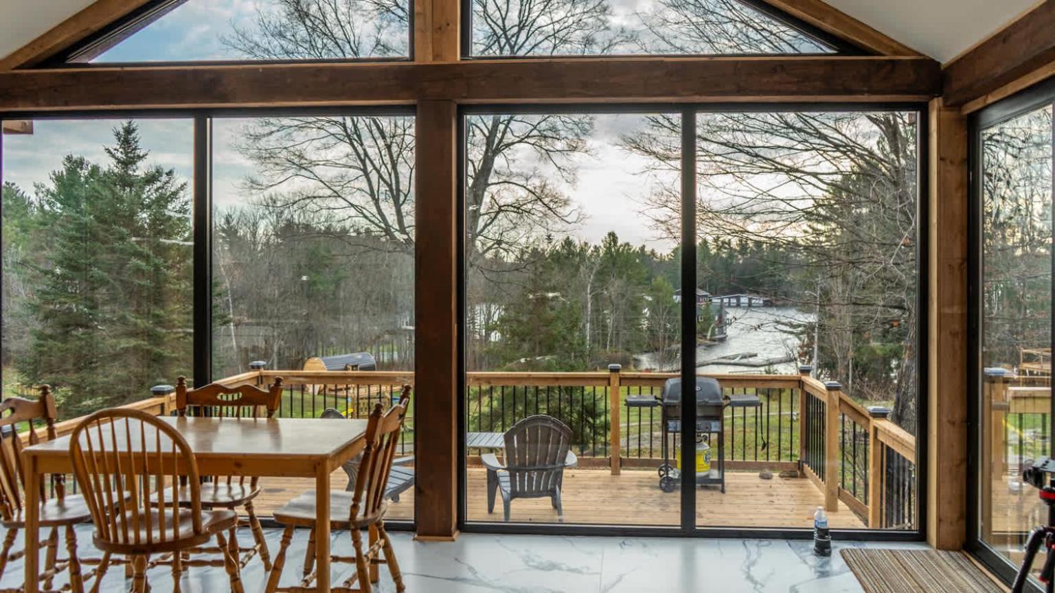 Lake Muskoka 2-bedroom Cottage - Pier 100 #50