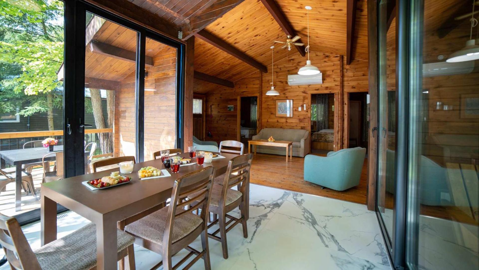 Lake Muskoka 3-bdrm Cottage - Pier 100 #70